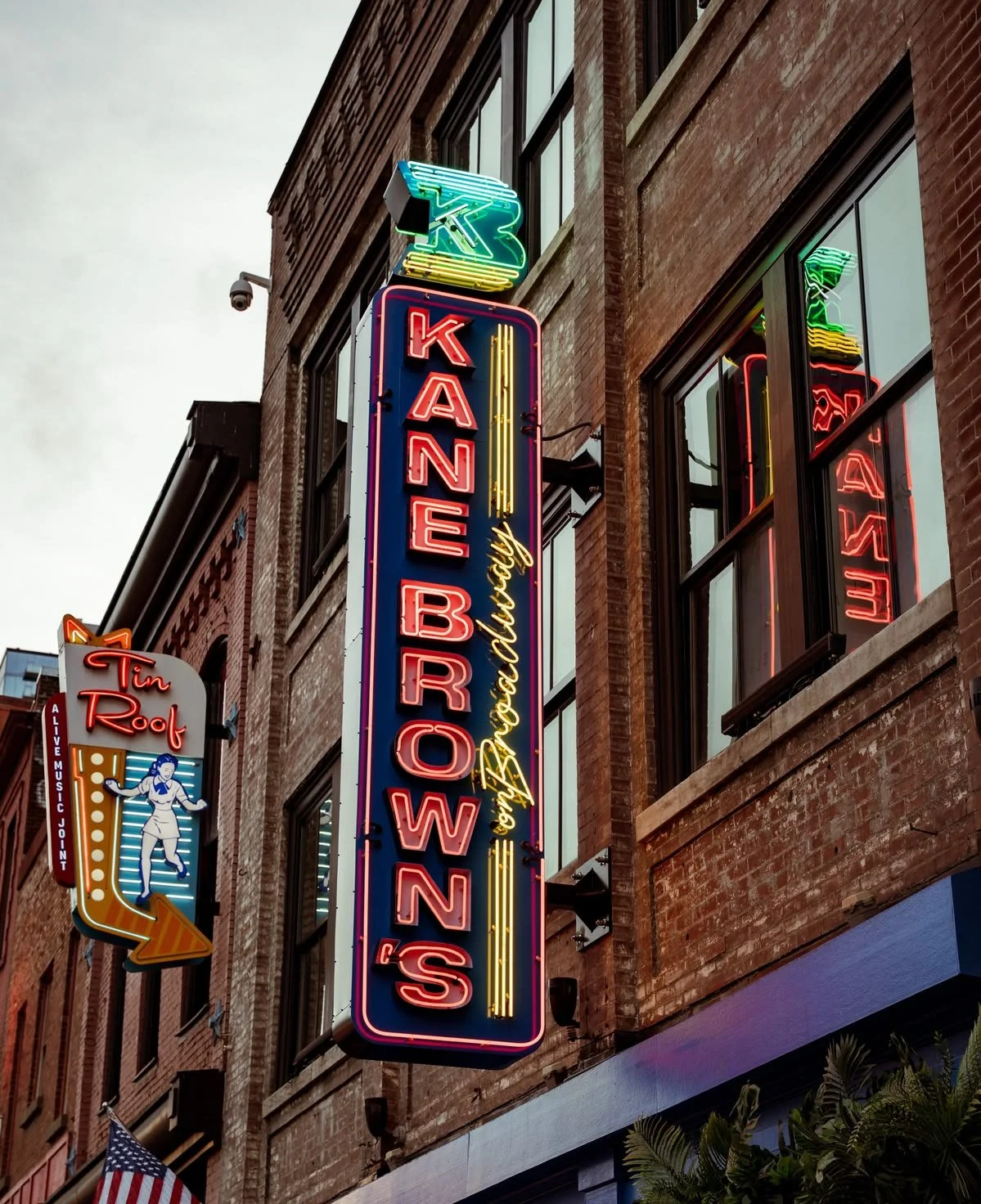 KANE BROWNS ON BROADWAY 011.jpg