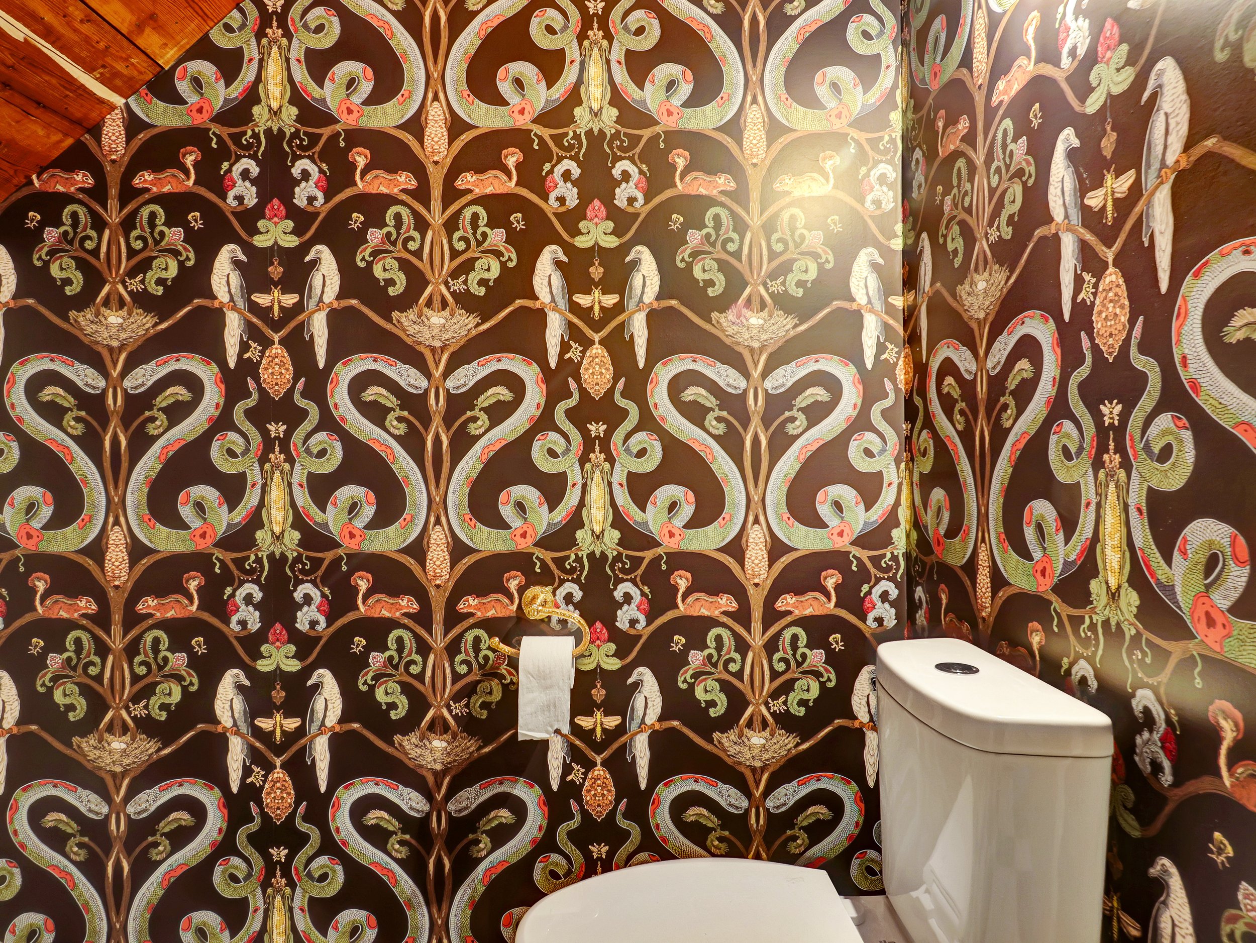 086-Half-Bath.jpg