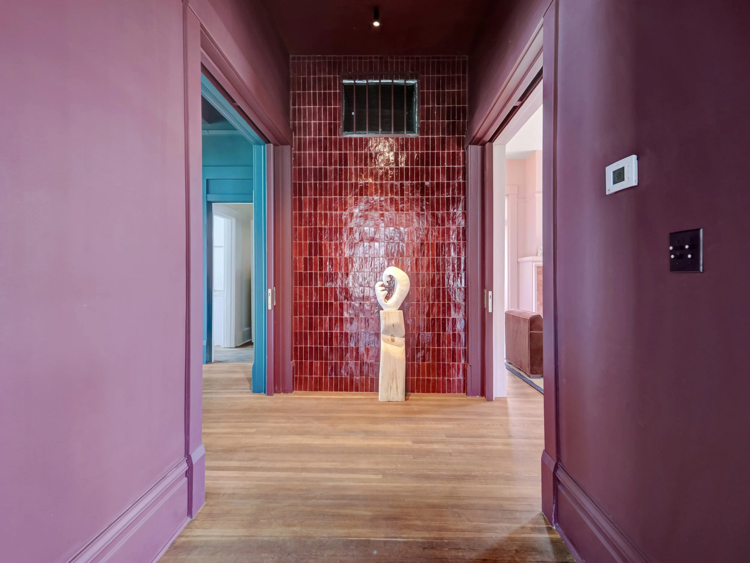 006-Hallway.jpg