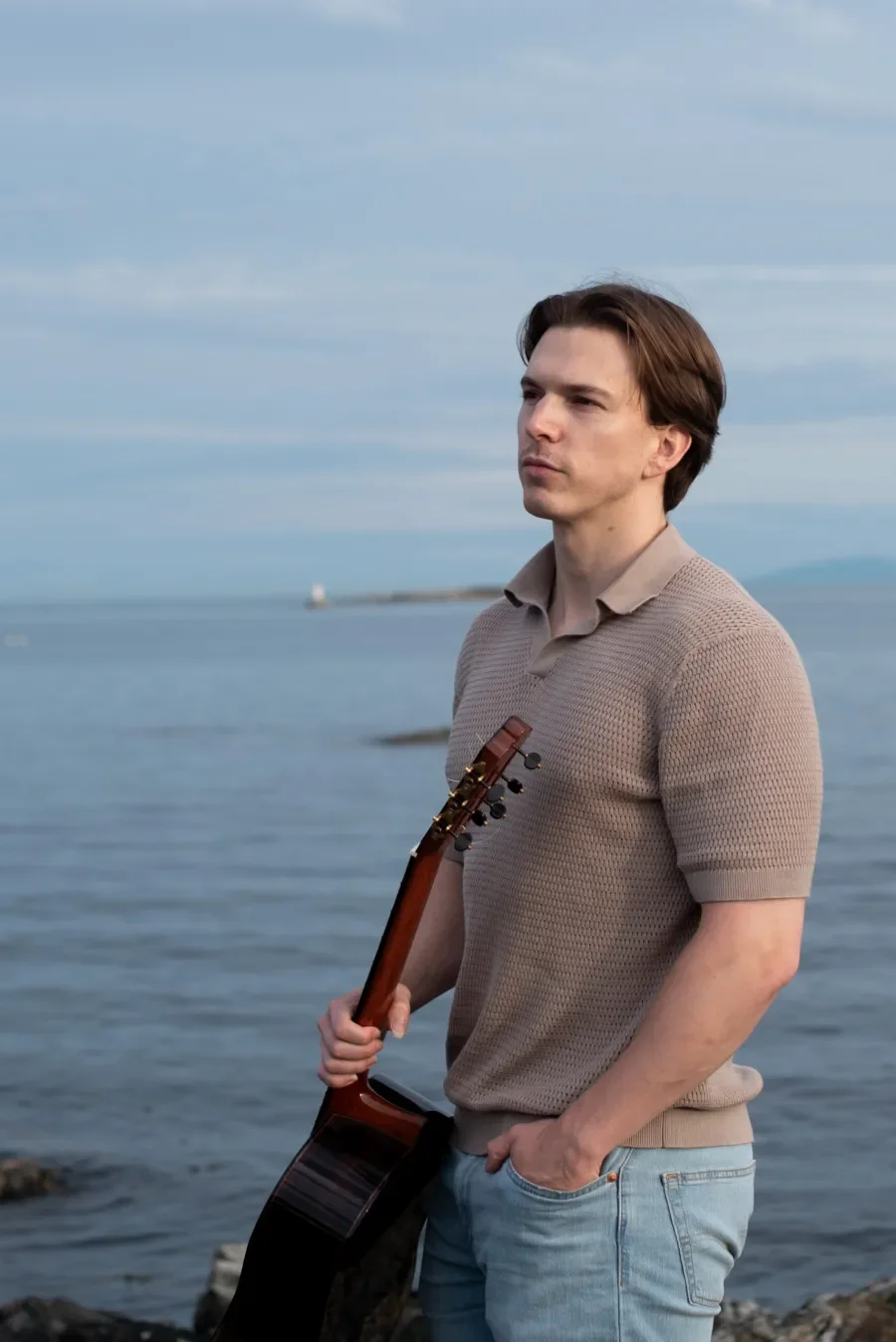 Ottawa Guitar Society - Simon Farintosh (2025/2026 Concert Series)