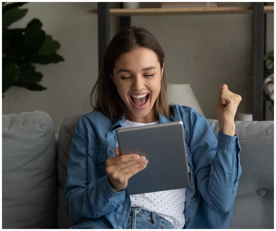 Student winning a college essay scholarship