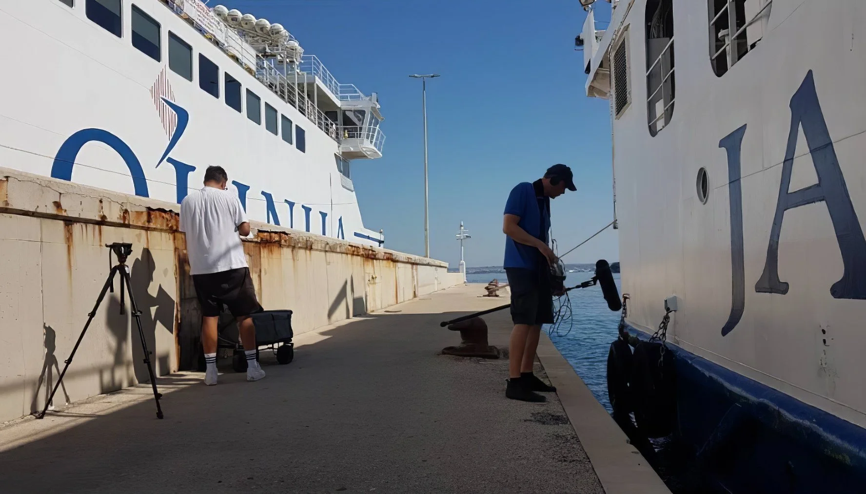 optagelser paa havnenLOW-enhance.jpeg