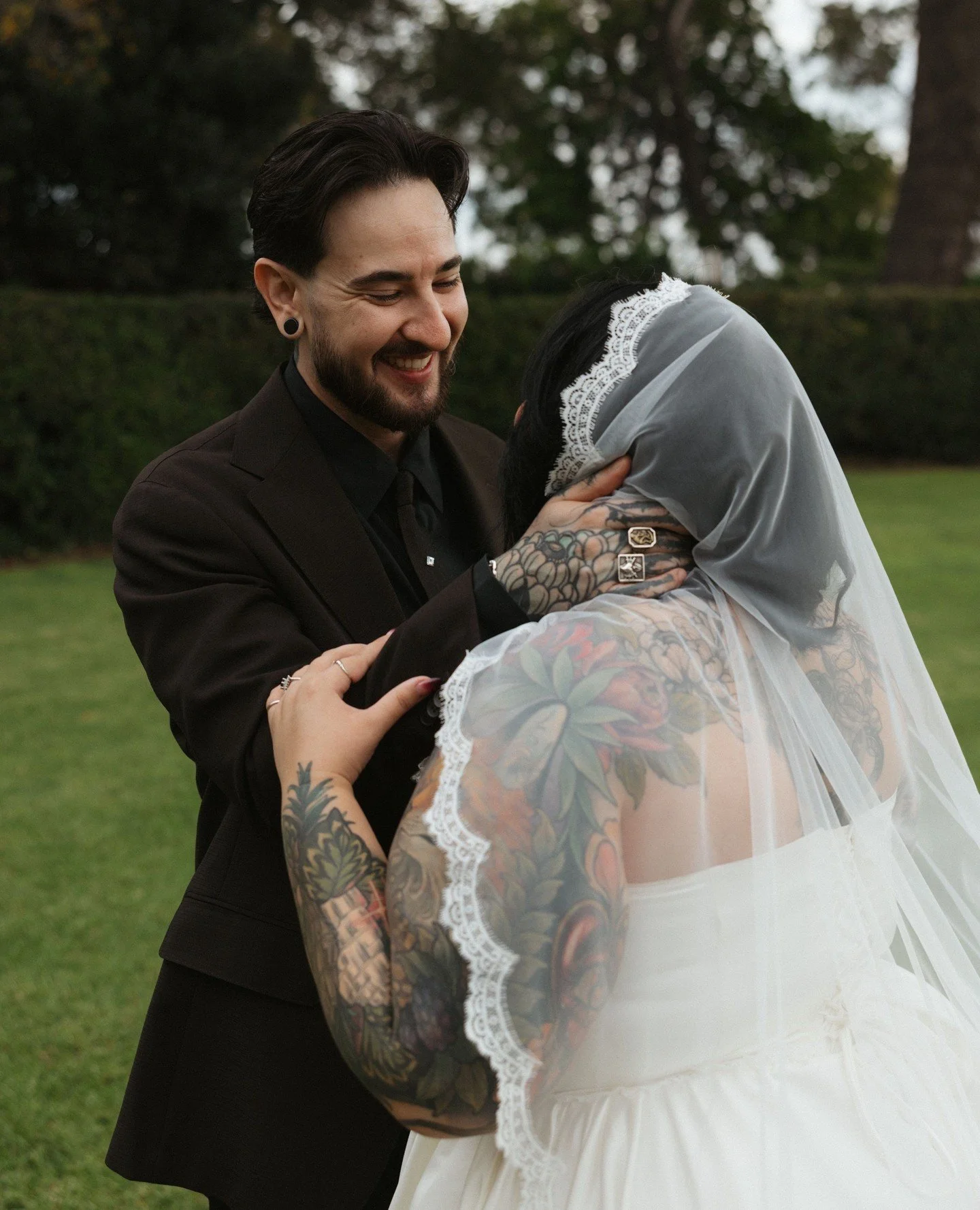 Darlene + Zachary, married in California 🤍⁠ from childhood till now, they always knew. 
⁠
In the sweetest note, they told me how much joy it brought them to see their day through my eyes. They also shared that they chose their wedding date around my
