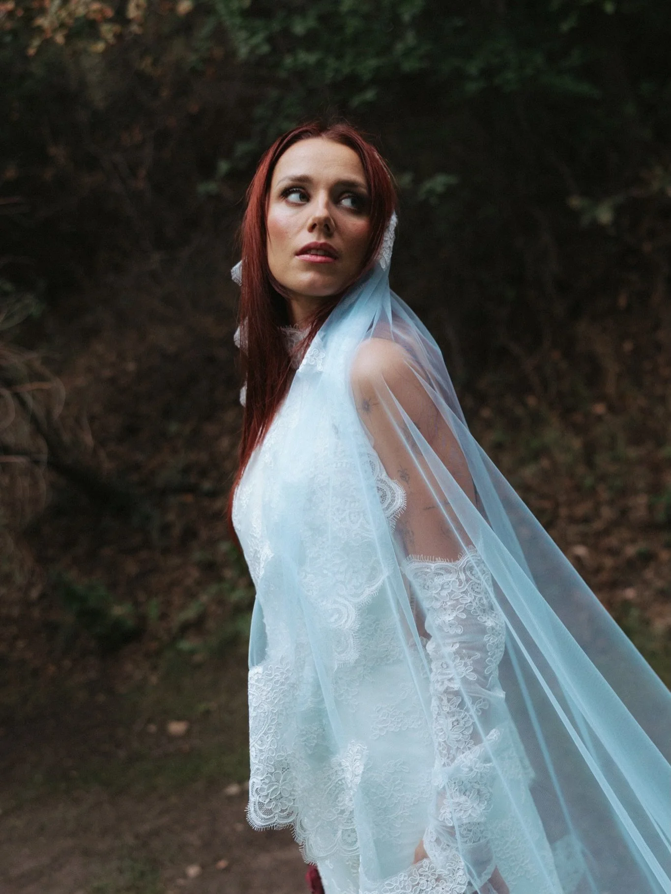 Something blue. Moments from @christarynight &lsquo;s big day. Unique &amp; truly her. 

#UtahWeddingPhotographer #BridalPortraits #BlueVeil #EditorialWeddingPhotography utahbride
