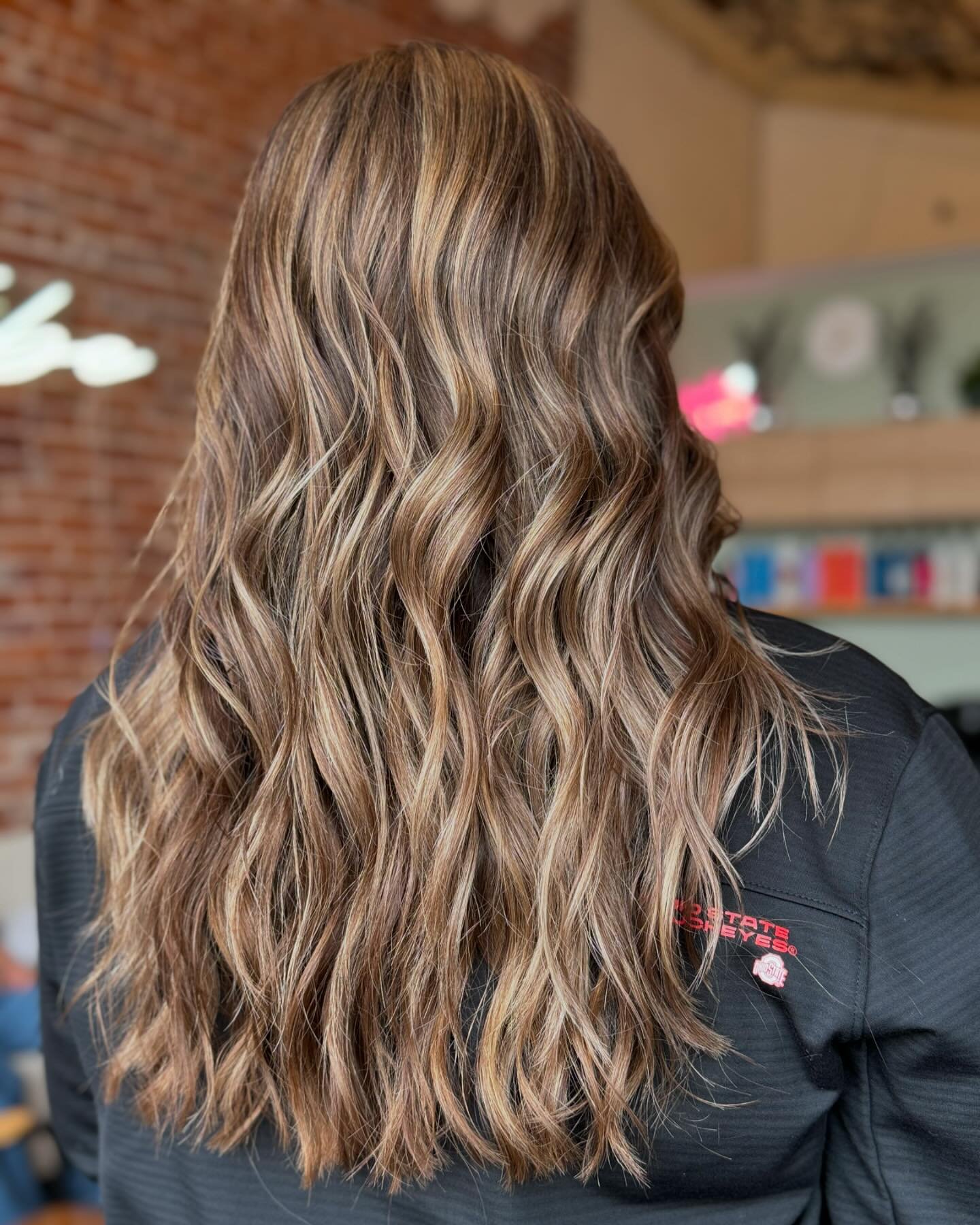 A balayage refresh is always so satisfying 🤎