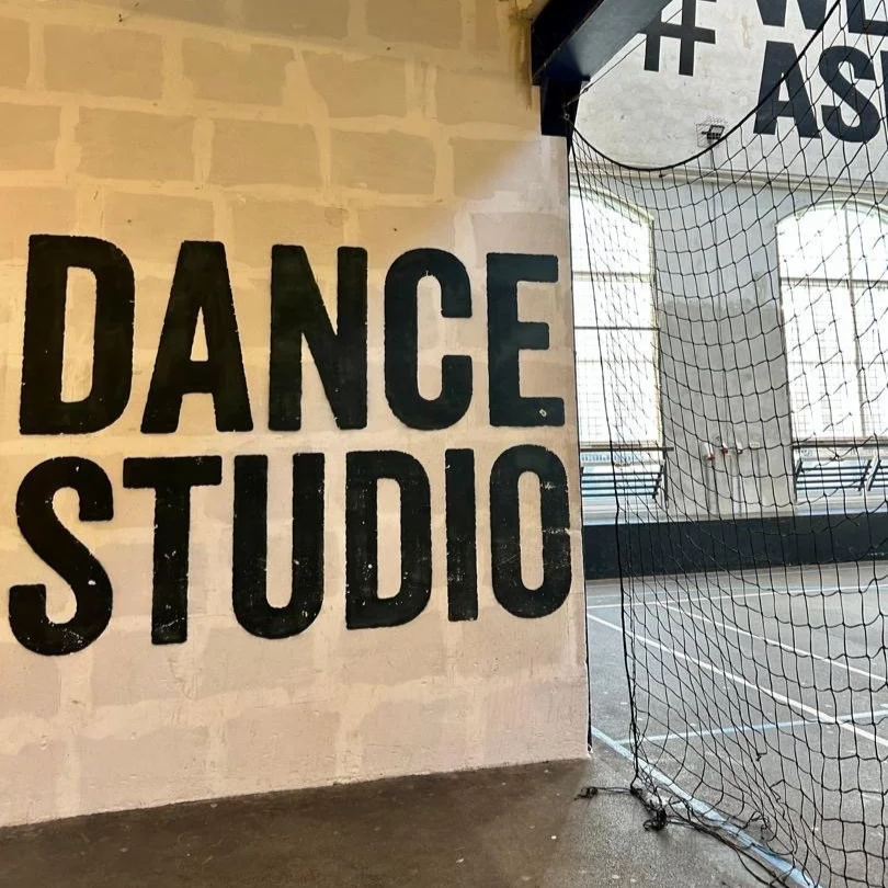 Hey, Dancers!