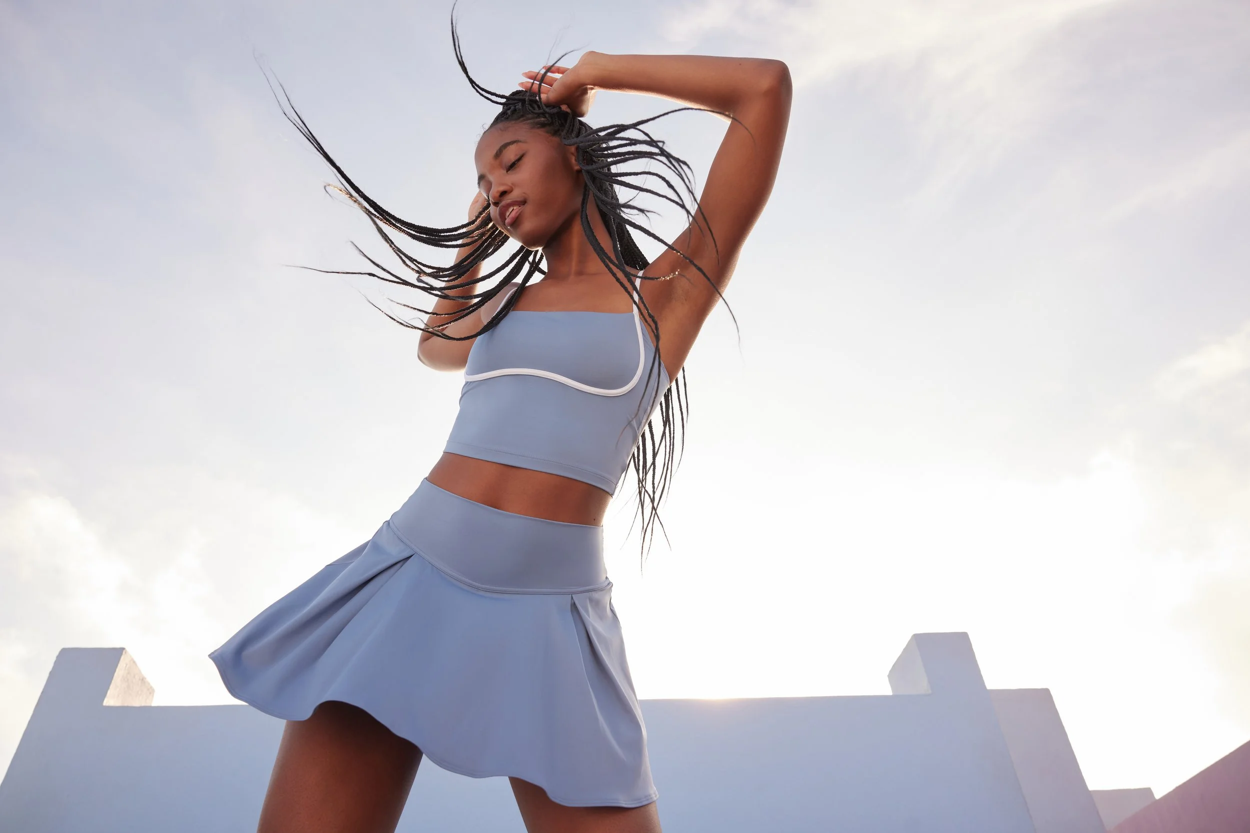 GILLY_HICKS_SPRING_II_2024_EDITORIAL_YOURE_GOING_PLACES_TAKE_GILLY_WITH_YOU_WOMENS_D2_LOOK4_5765.jpg