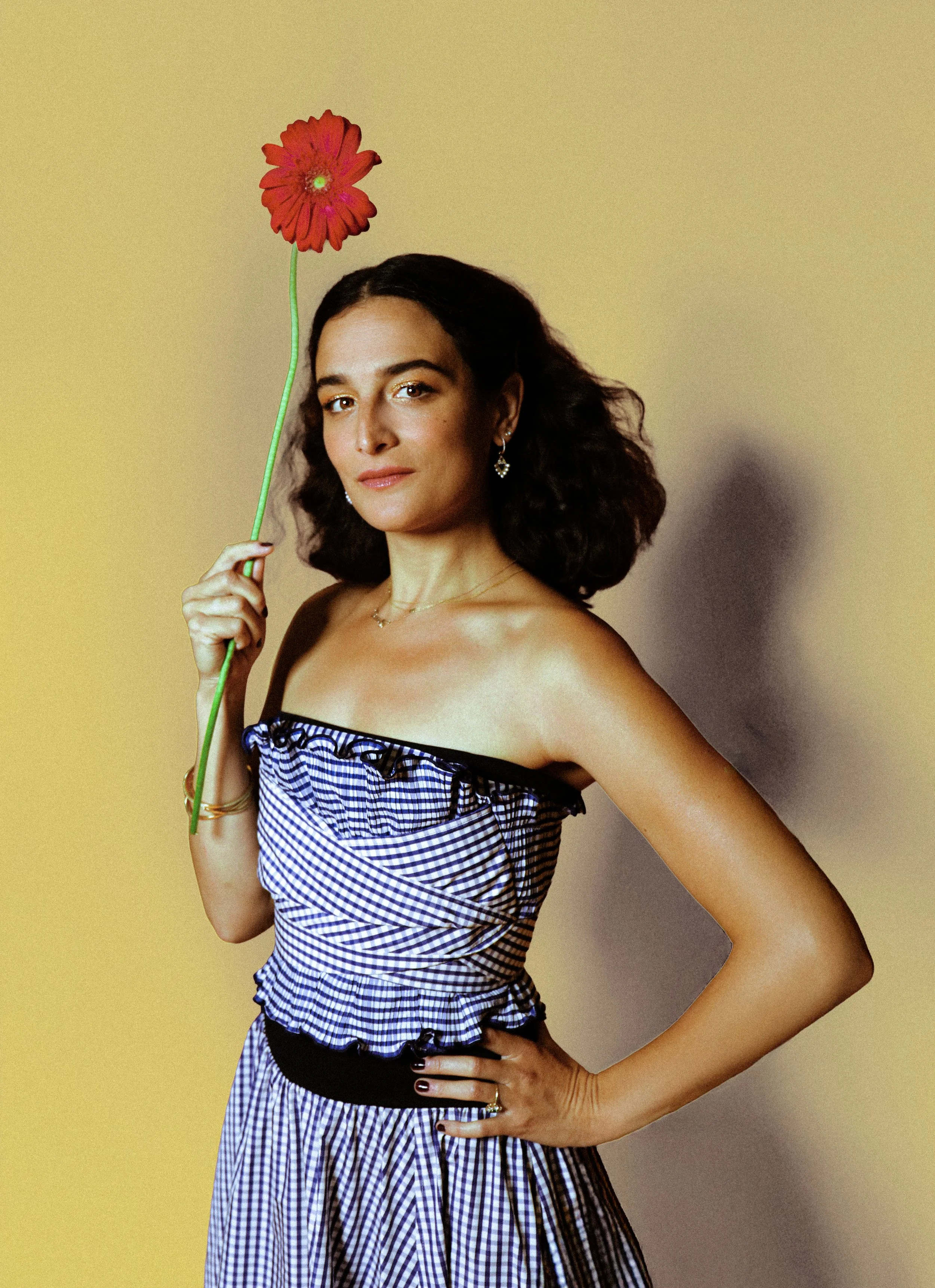 JennySlate_EntertainmentWeekly_Trippe_1.jpg