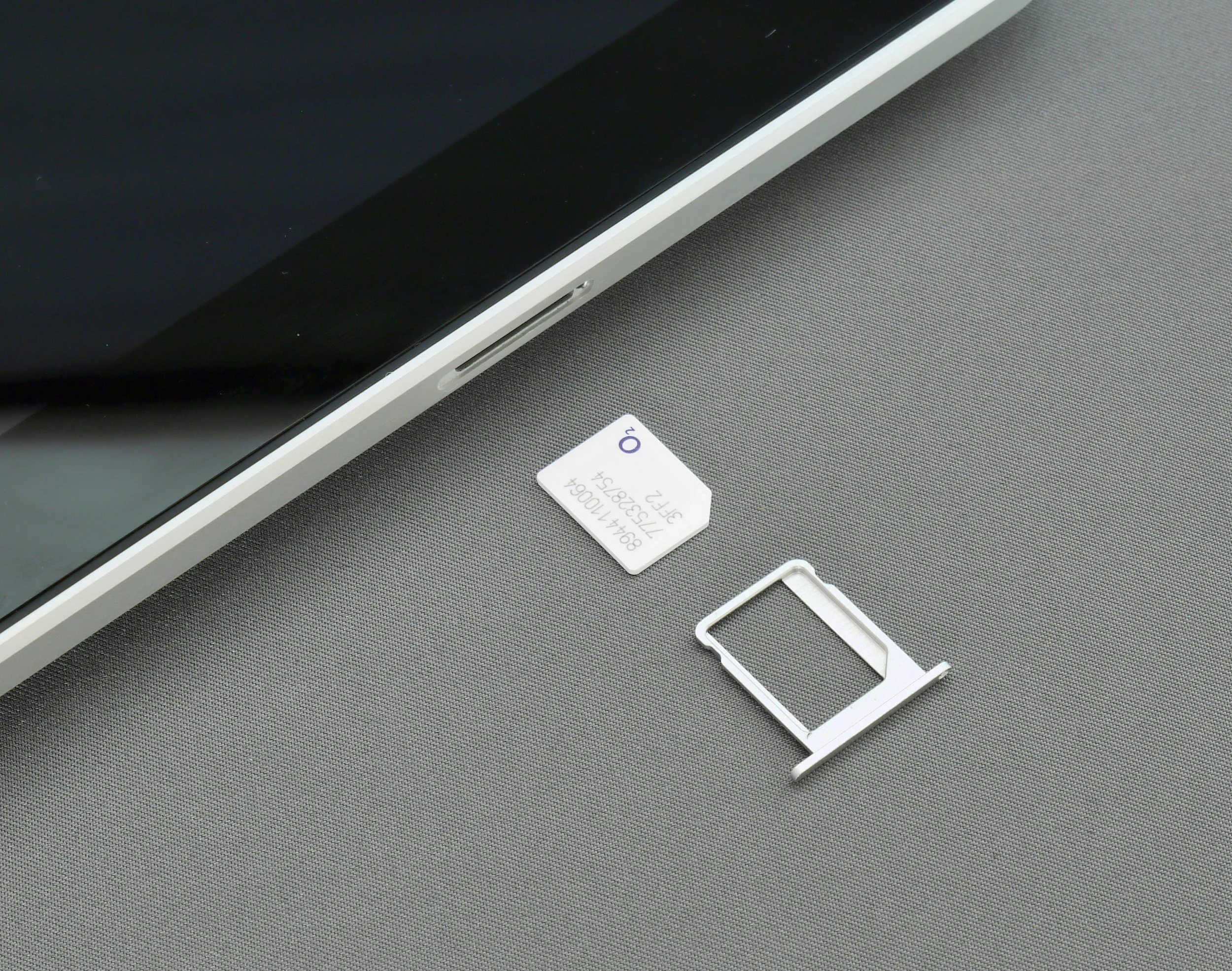 how to use esim abroad