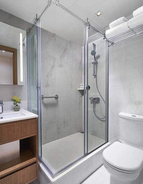 one-bedroom_bathroom.jpg