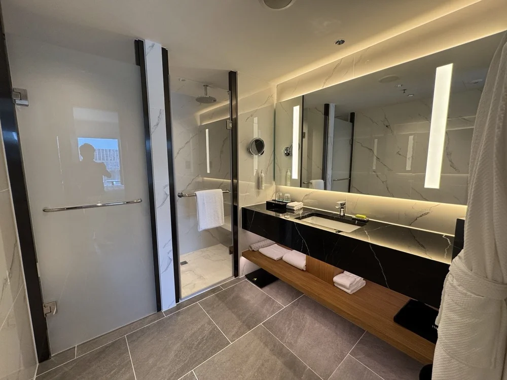 Le Meridien - 1.jpeg