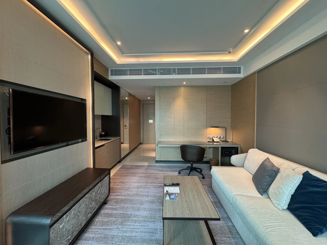 HARBOUR GRAND KOWLOON - 8.jpeg