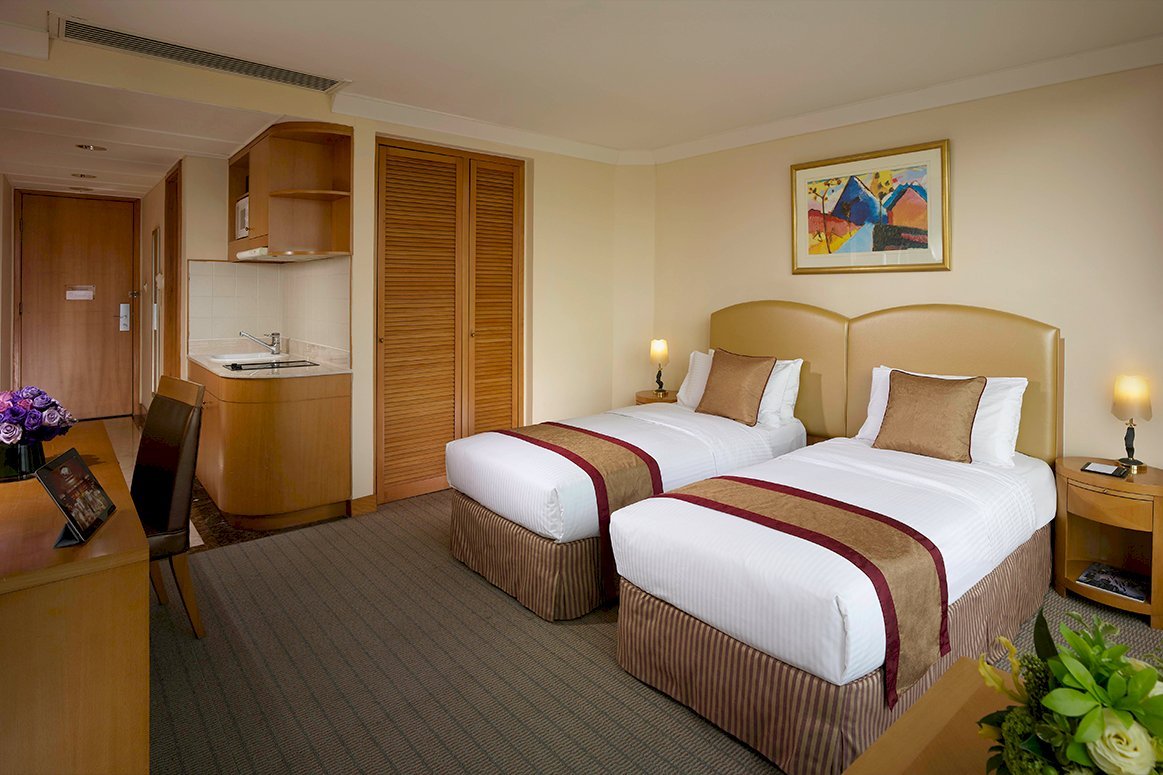 Harbour Plaza Resort City - 8.jpg