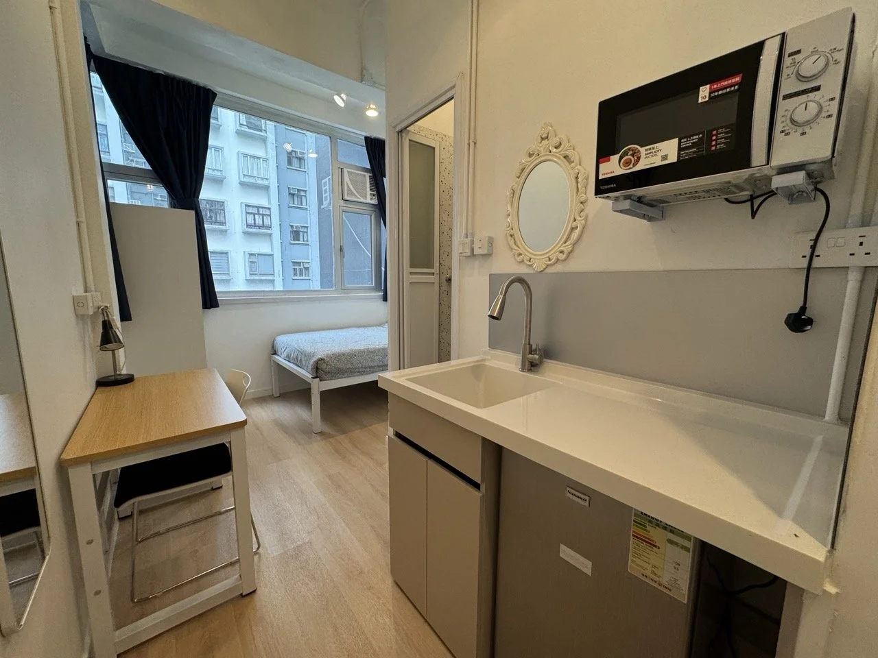 20 Queen's Road West - 5.jpeg