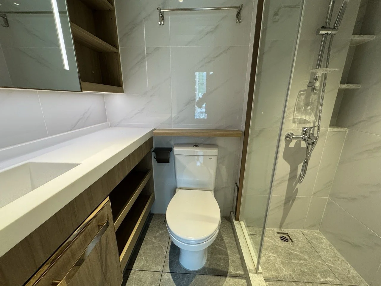 Bright Moon - 7.jpeg