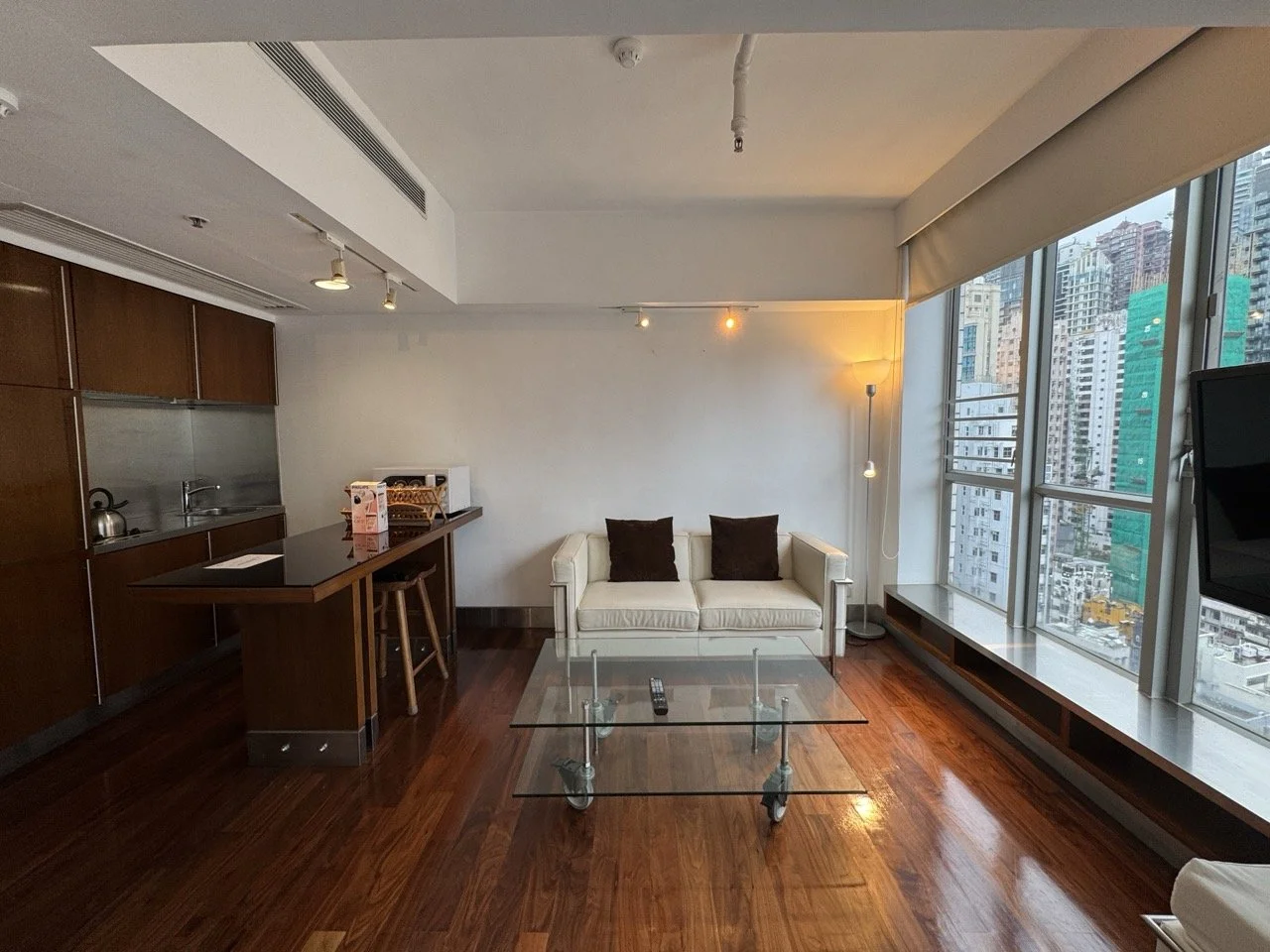 The Soho Serviced Apartment - 3.jpeg