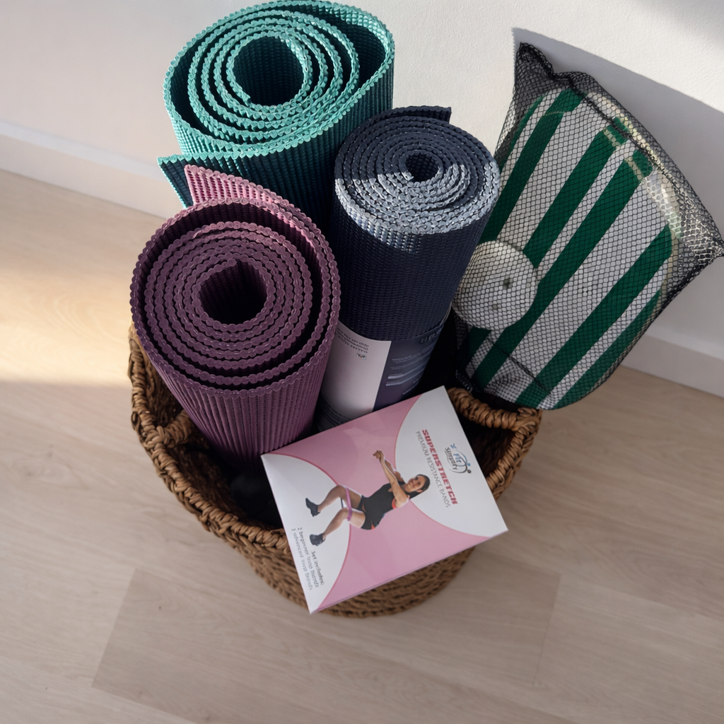 Lots of exercise items for a fun play !