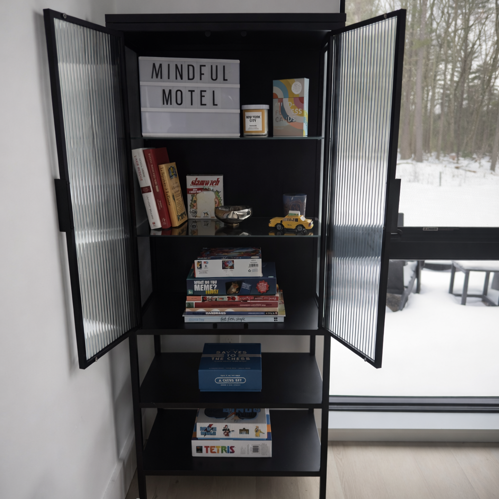 Games, books, cards, puzzles ! 