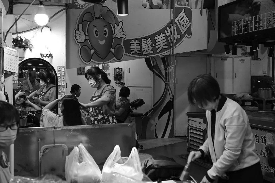 First time/day in Taiwan — the streets are alive! ⚠️