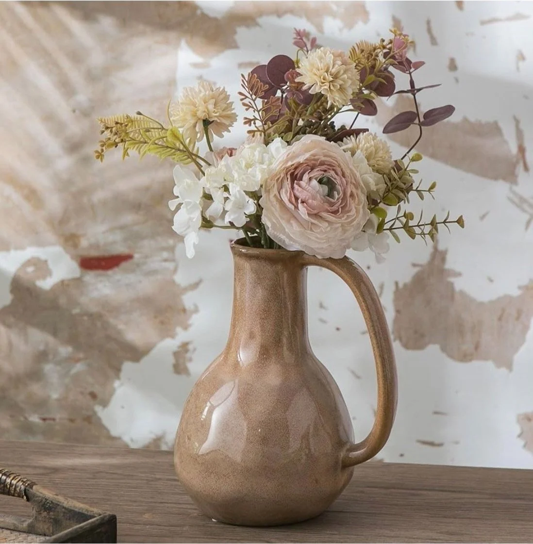 brn vase.jpg