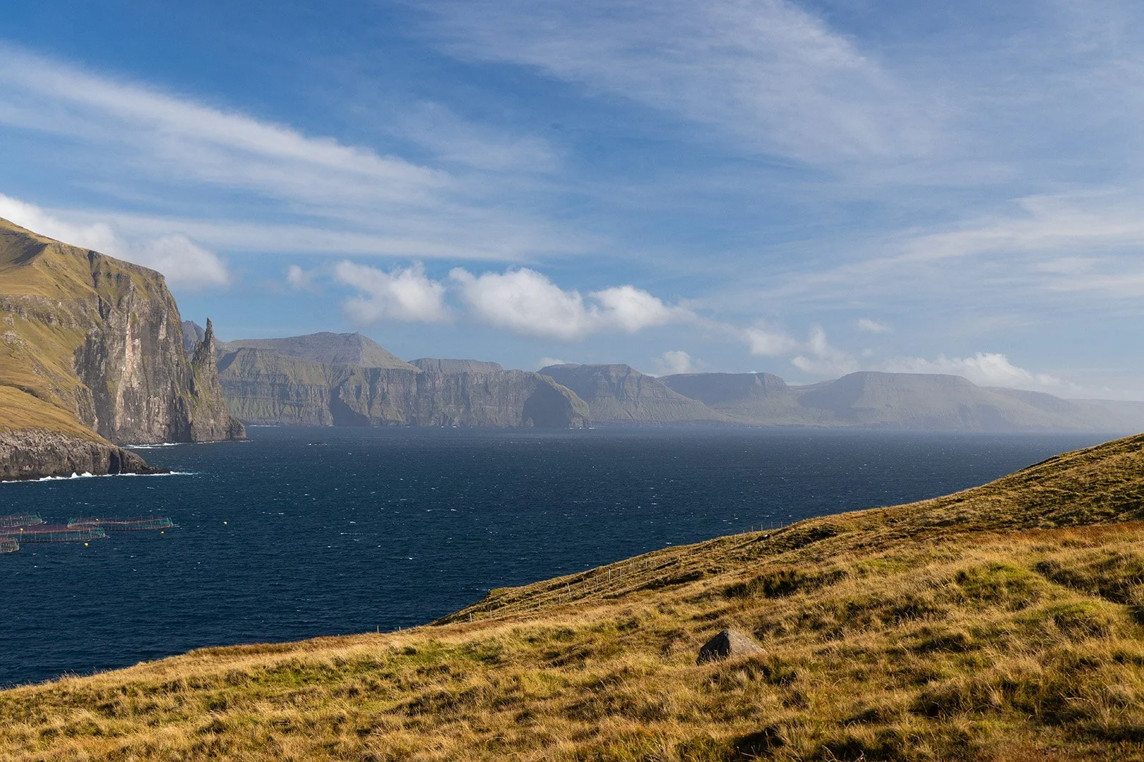 The witches Finger Faroe islands-3.jpg
