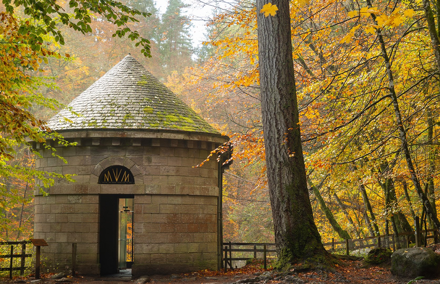 Hermitage Ossians Hall-1.jpg