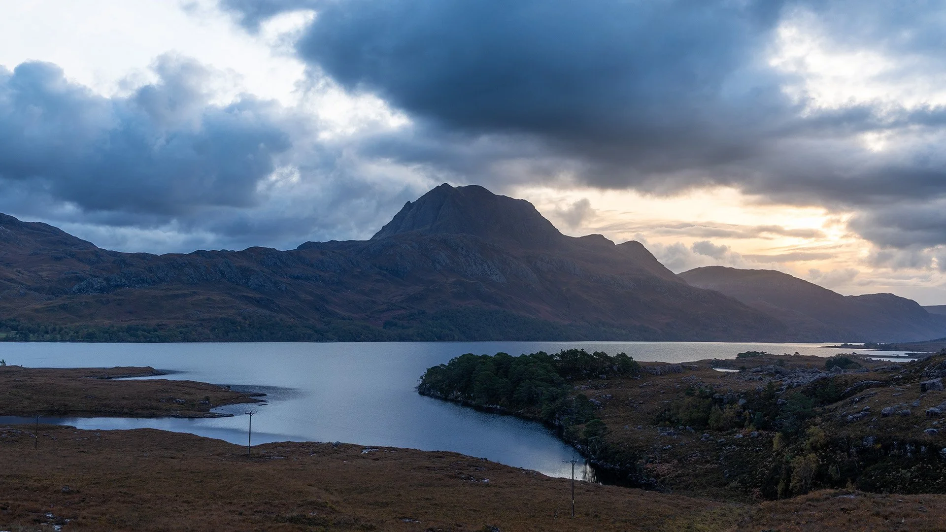 Loch Maree sunrise.jpg