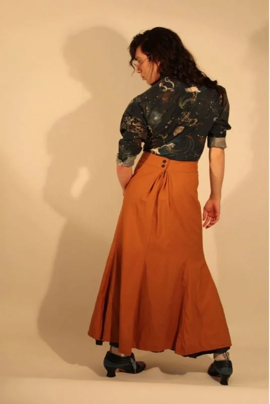 Gore Skirt Pic 5.JPG