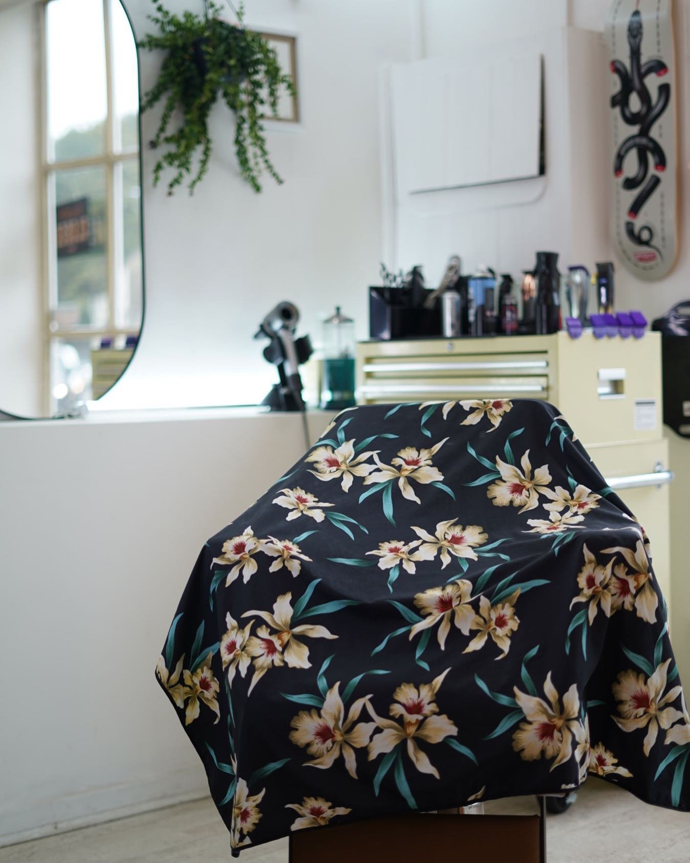 BARBER WANTED&hellip;..
 
After a very successful opening we&rsquo;re looking for another barber to join the team! 

If you&rsquo;re interested or know someone who might be please drop us a message or pop in for a chat. 

Chair rental/percentage basi