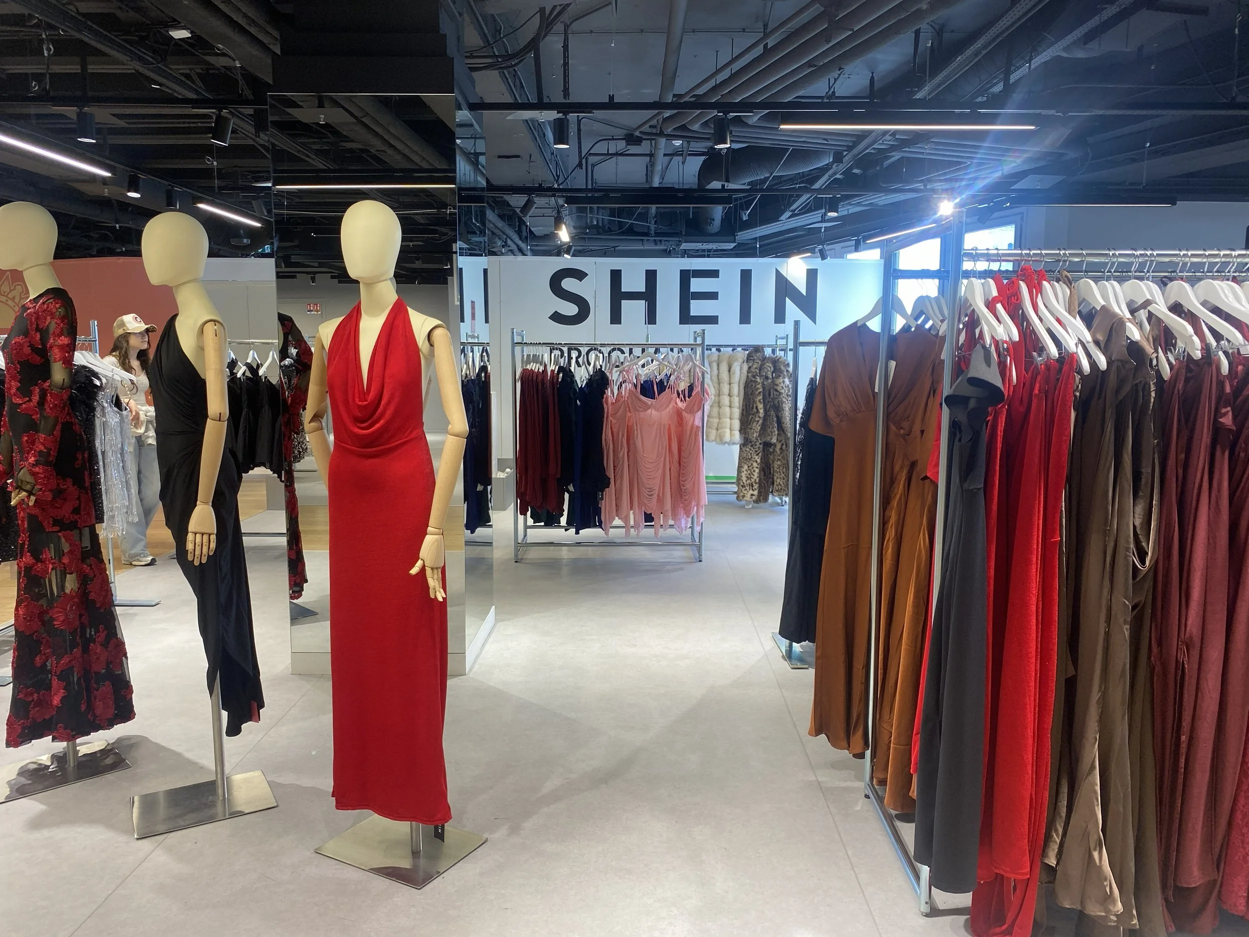 EU strammer grepet – tvinger fast fashion til å tenke nytt