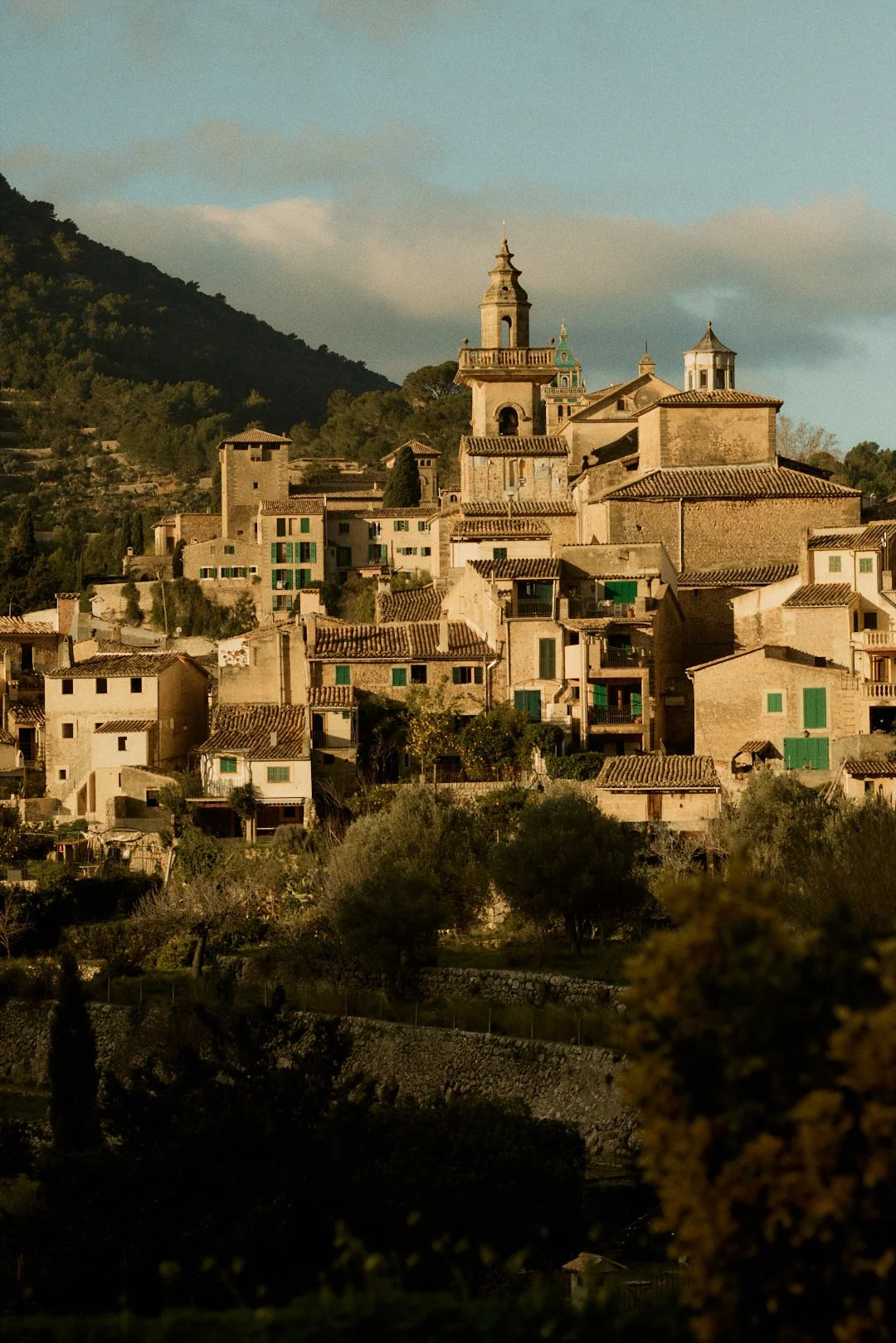 01152025_Majorca_Sina_FOUND-003 (1).jpg