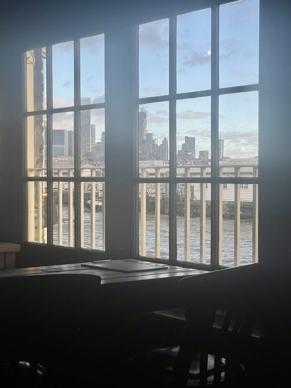 Interior - Canary wharf 