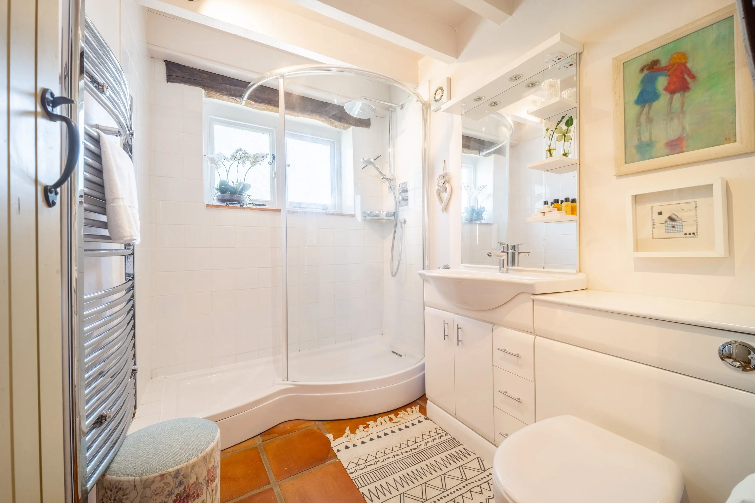 Our Cottage In Langham is a mile from Blakeney and has two Ensuite Bedrooms perfect for couples looking for a Short Break. The Cottage in Langham is Air Conditioned throughout and has a South Facing Walled Garden