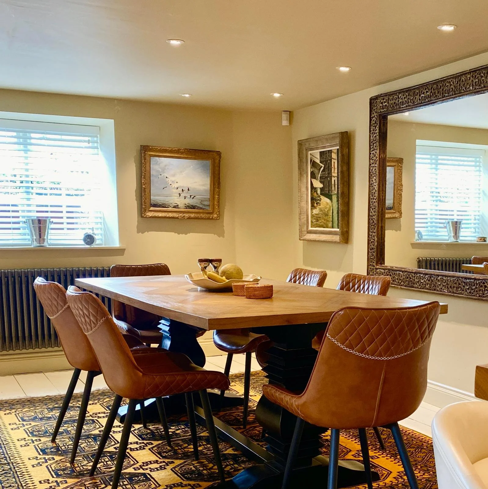 Our Cottage in Blakeney has a large dinning room and well equipt kitchen, for larger groups we often rent our Cottages in Blakeney and Langham in tandem.