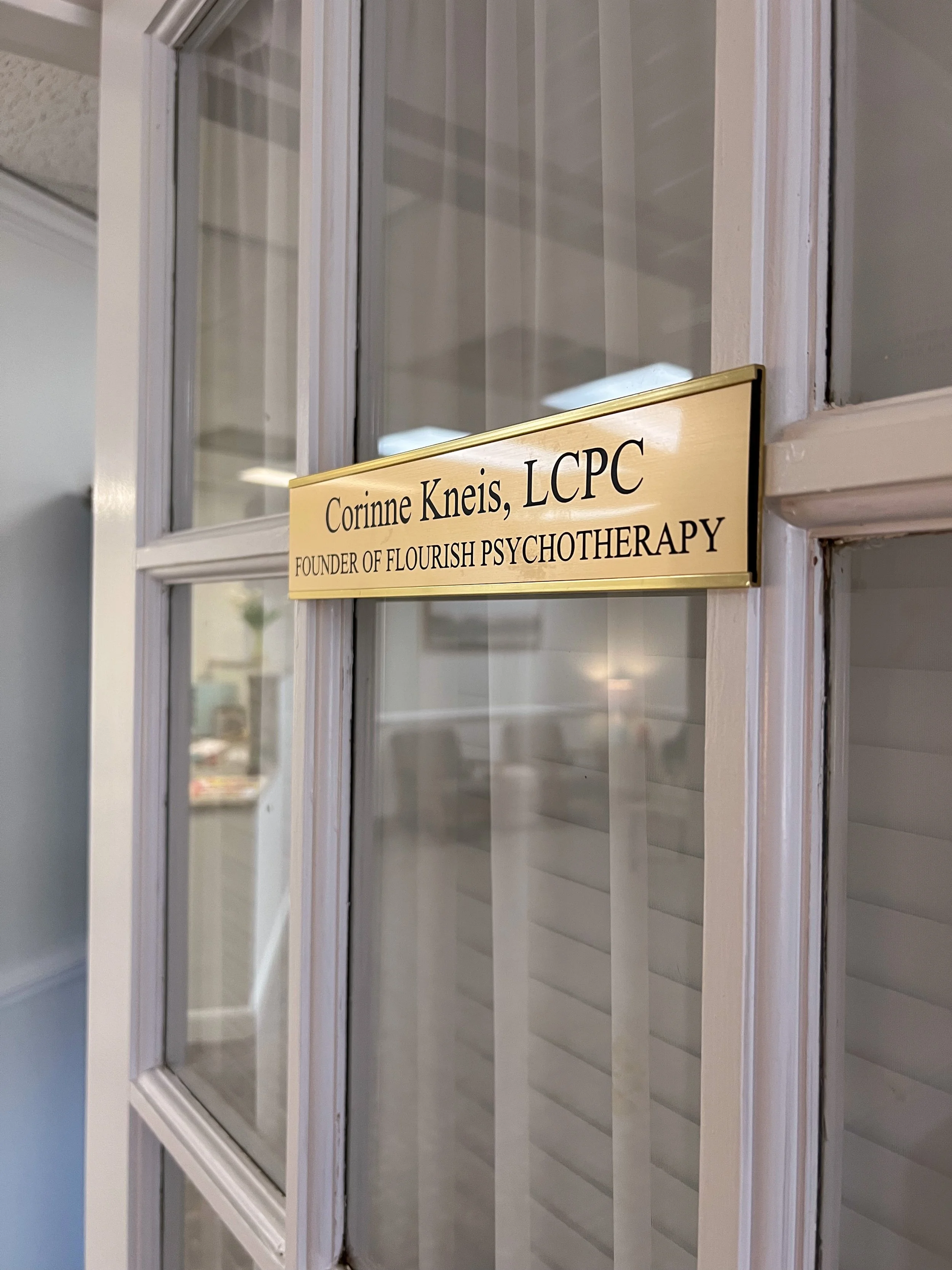 Corinne Kneis LCPC.JPEG