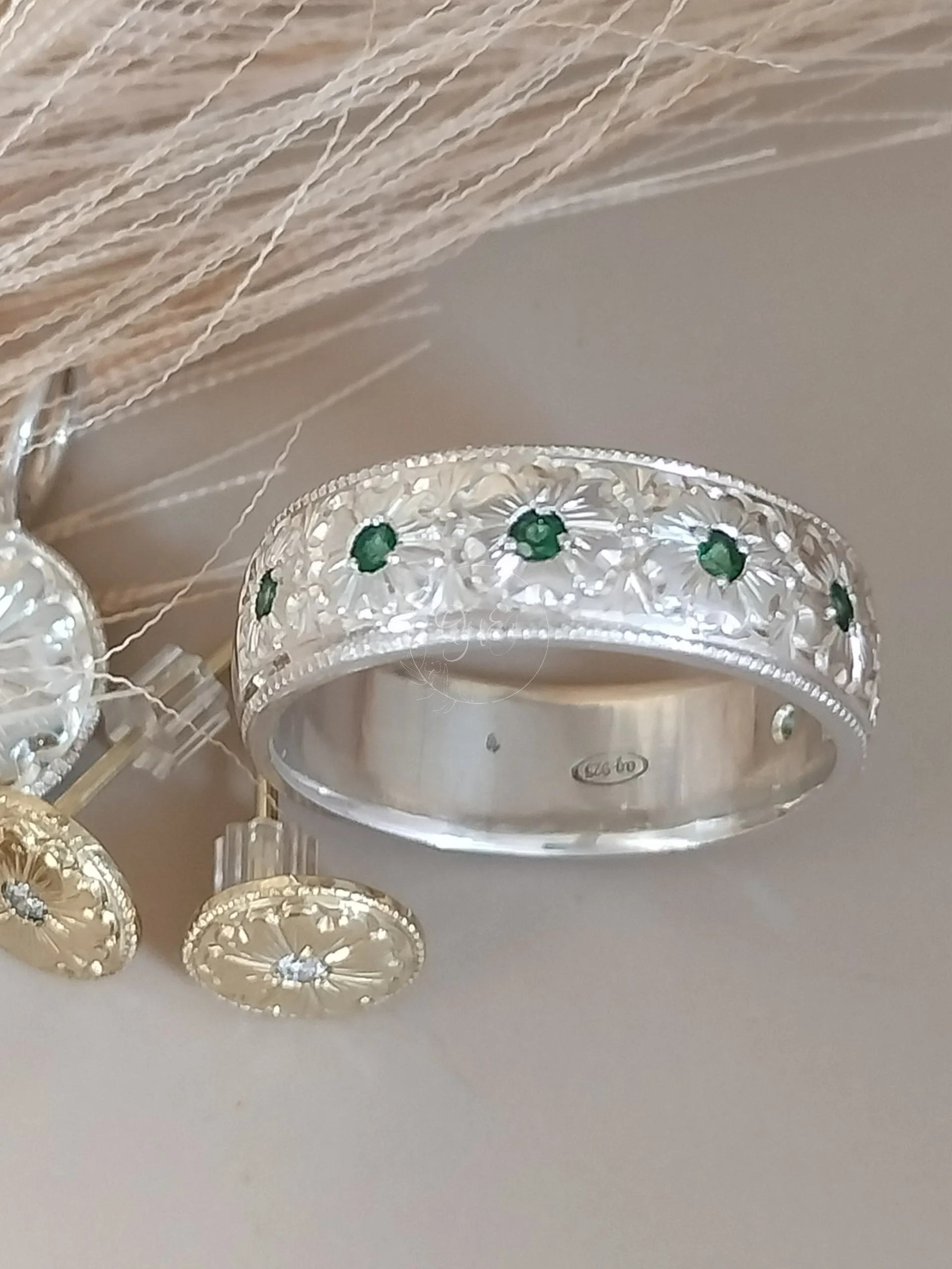 Cosmea flower ring engraved silver jewelry.jpg