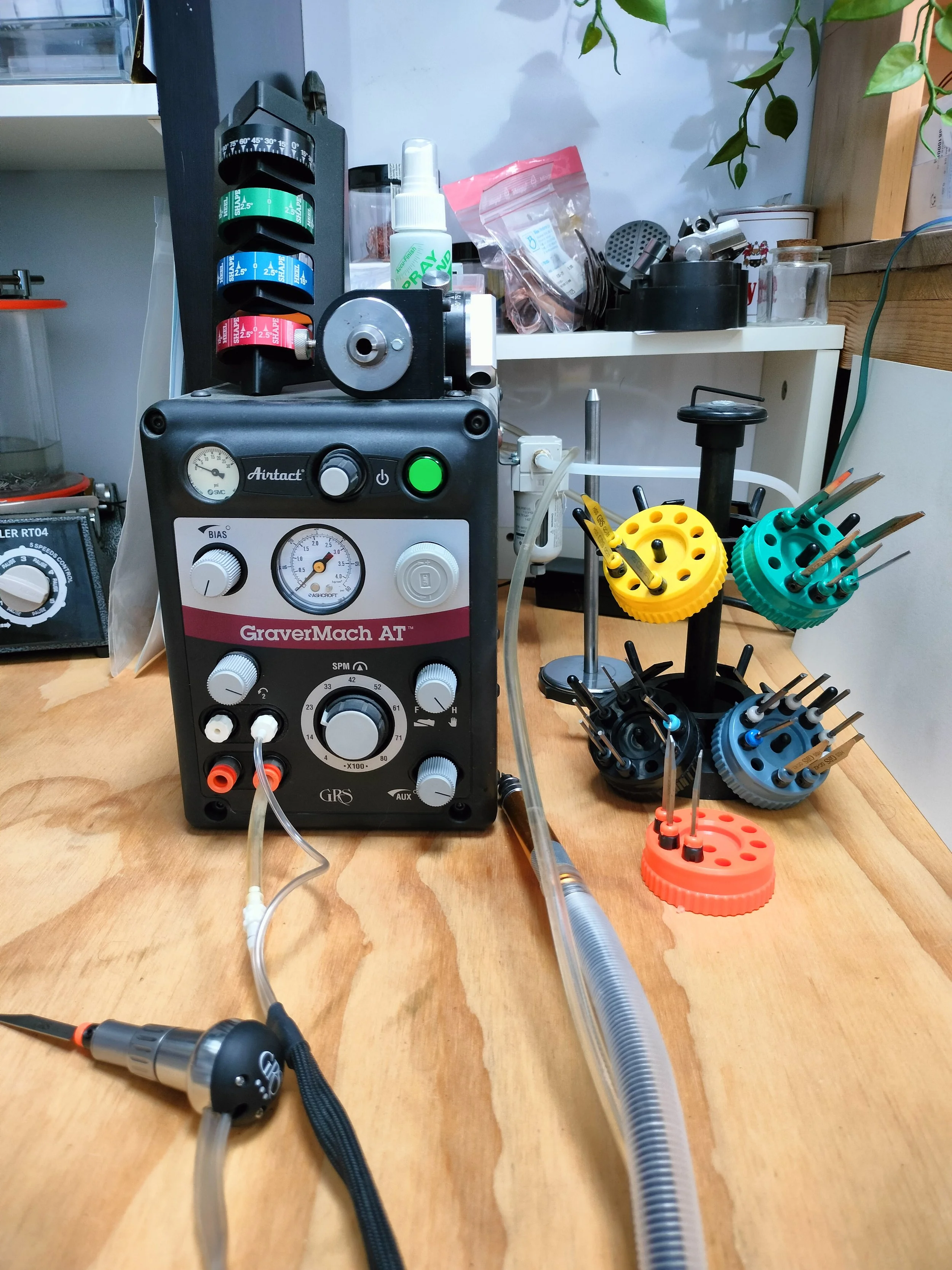 Pneumatic engraver tool GRS