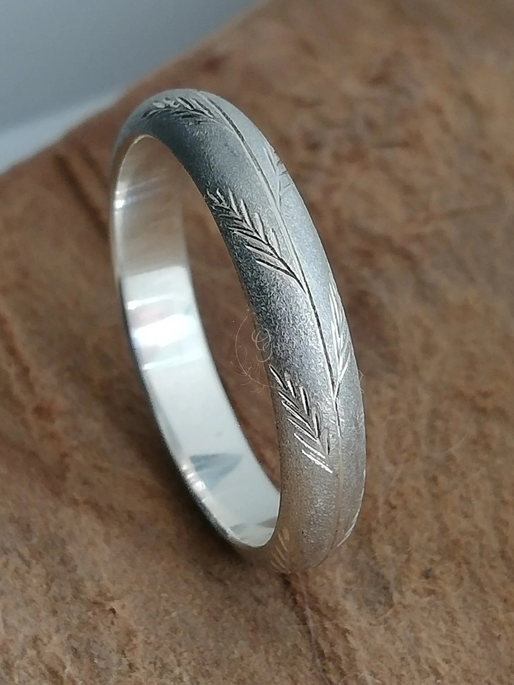 Silver+palm+ring+engraved+1.jpg
