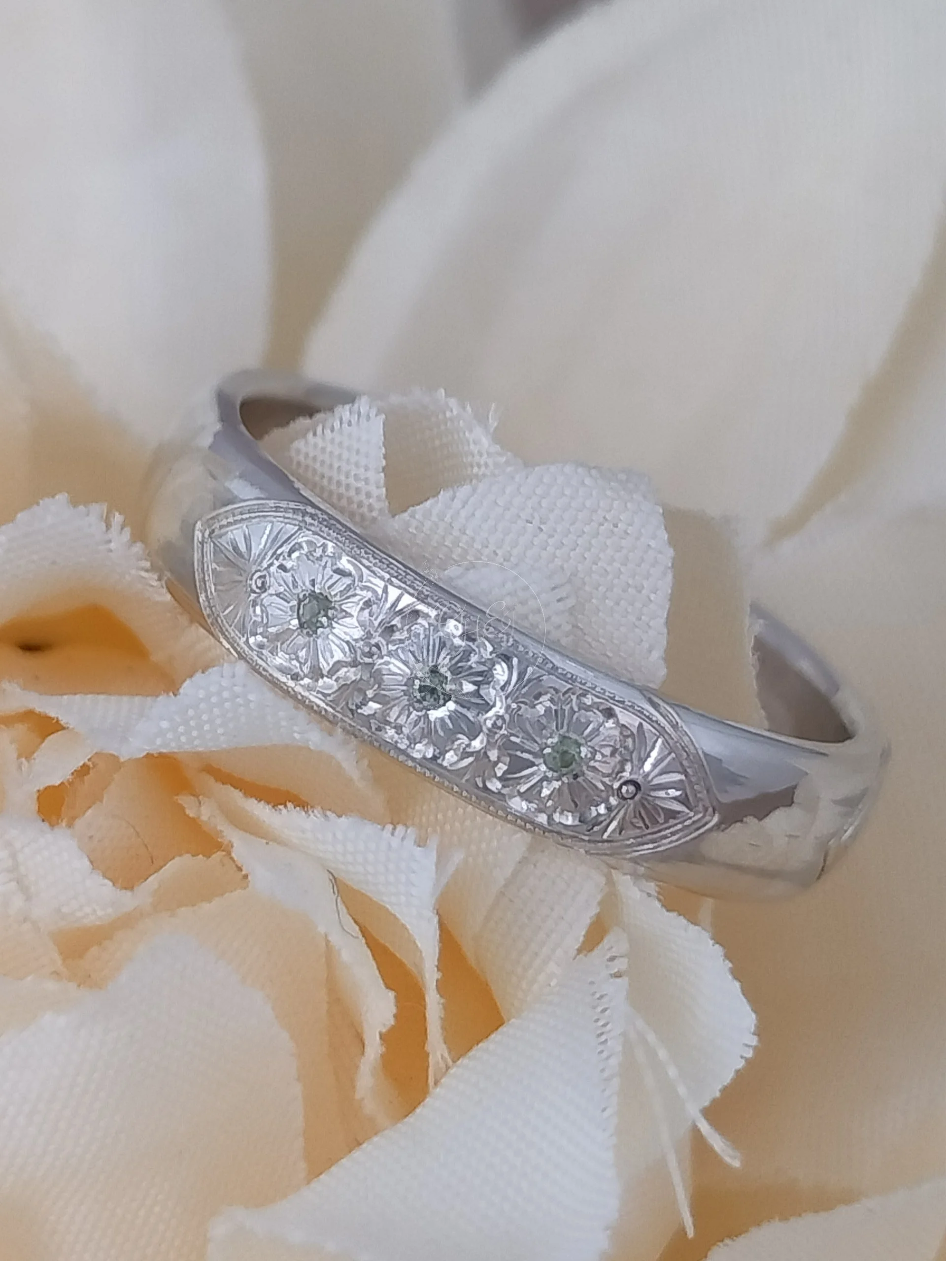 Cosmea 3 flower engraved ring Silver