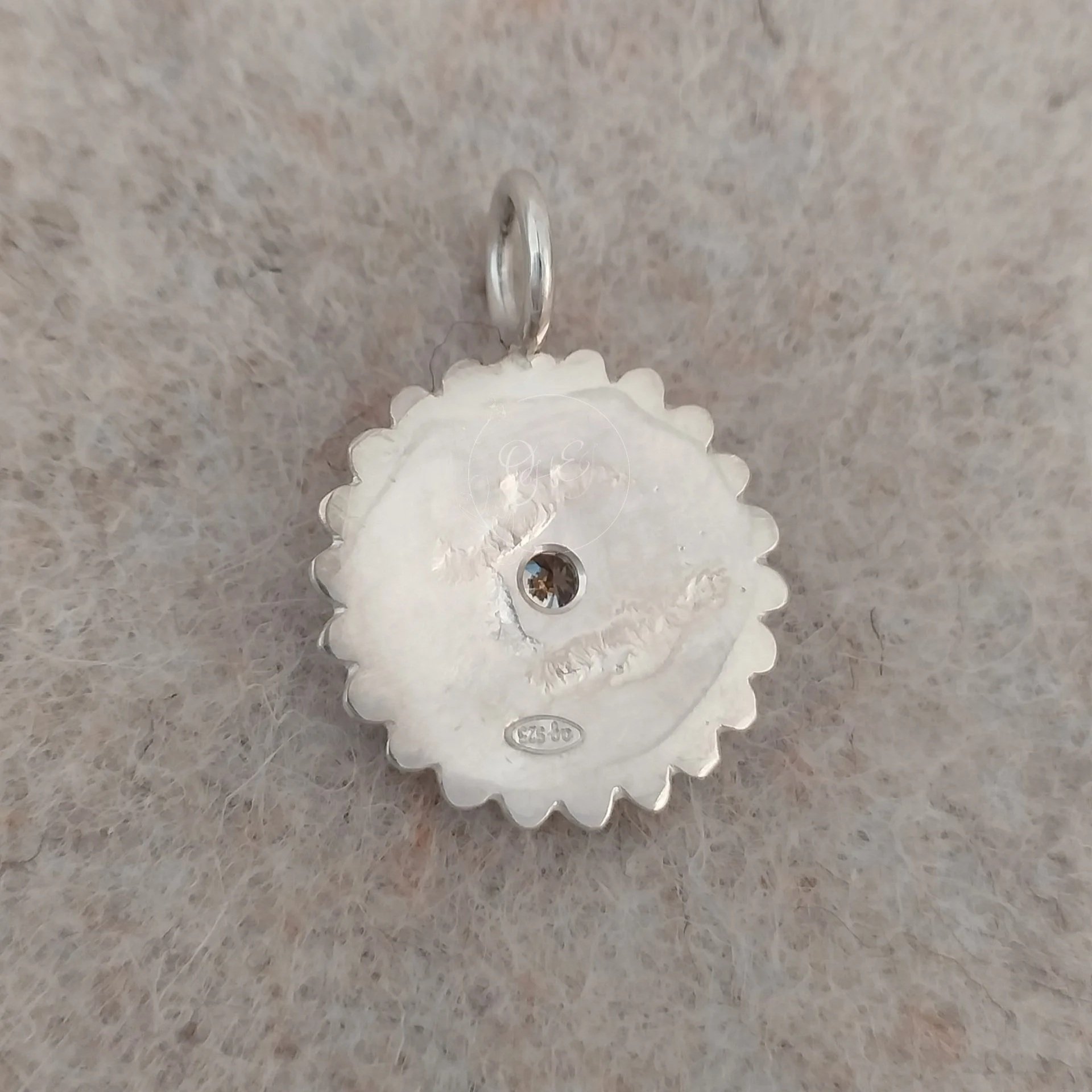 Steling silver sunflower pendant with gemstone