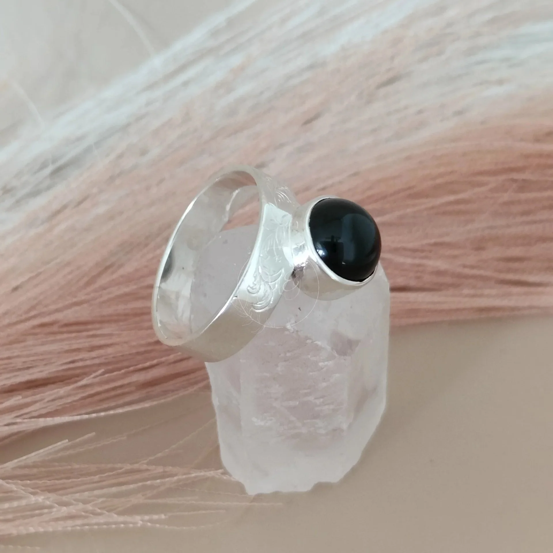 Sterling+silver+handmade+onyx+ring+2+.jpg