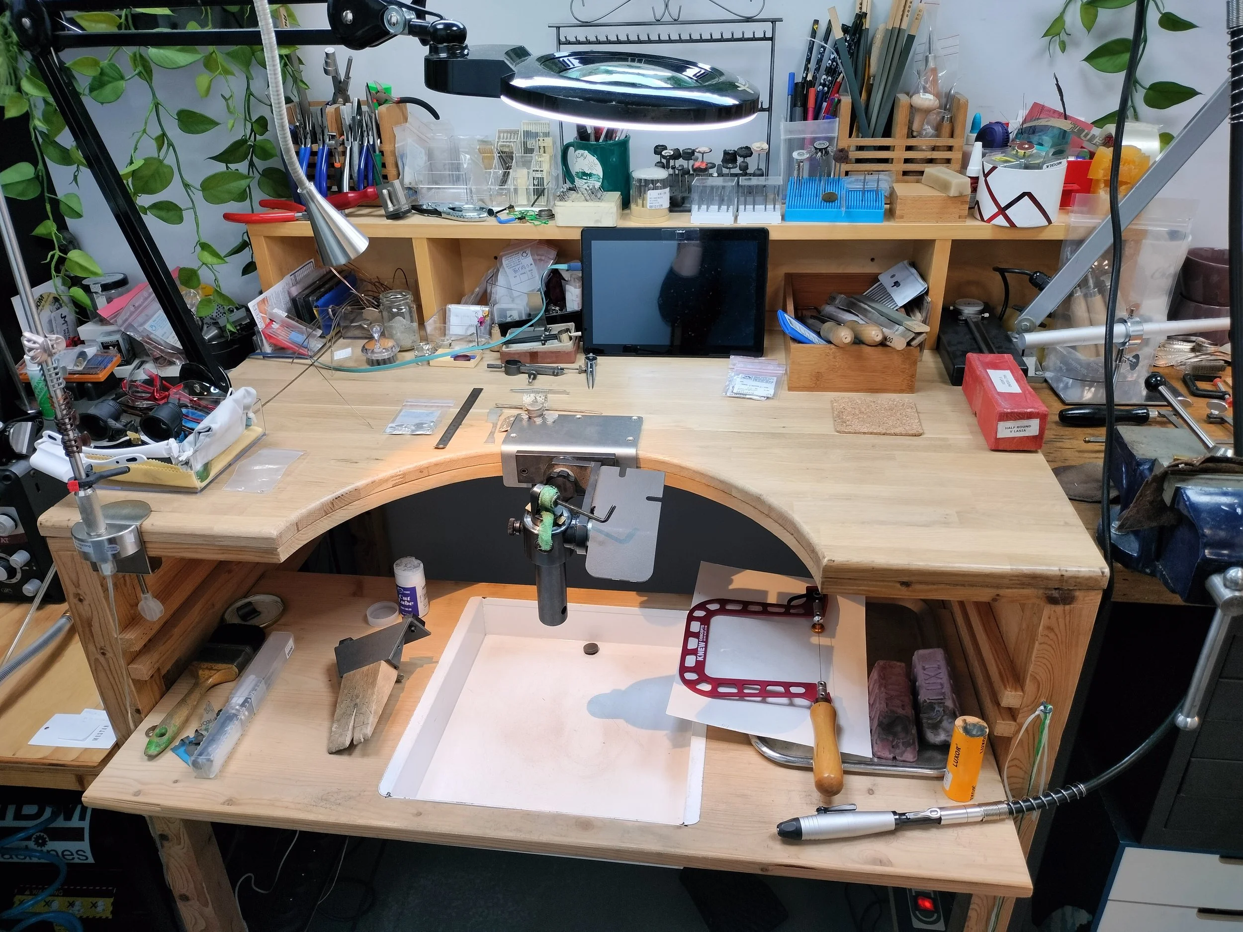 handmade goldsmithbench