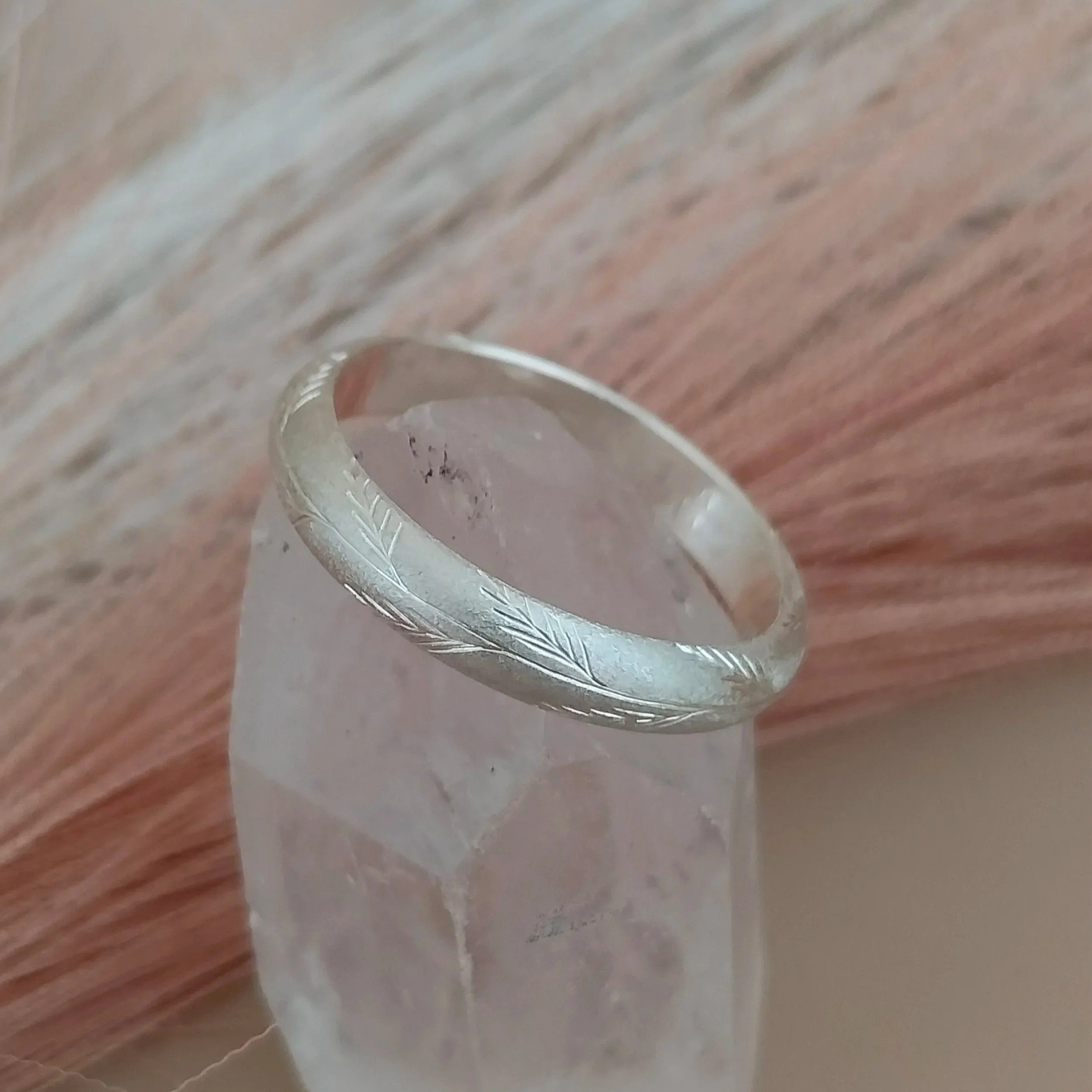 silver+palm+hand+engraved+stacker+ring+2.jpg