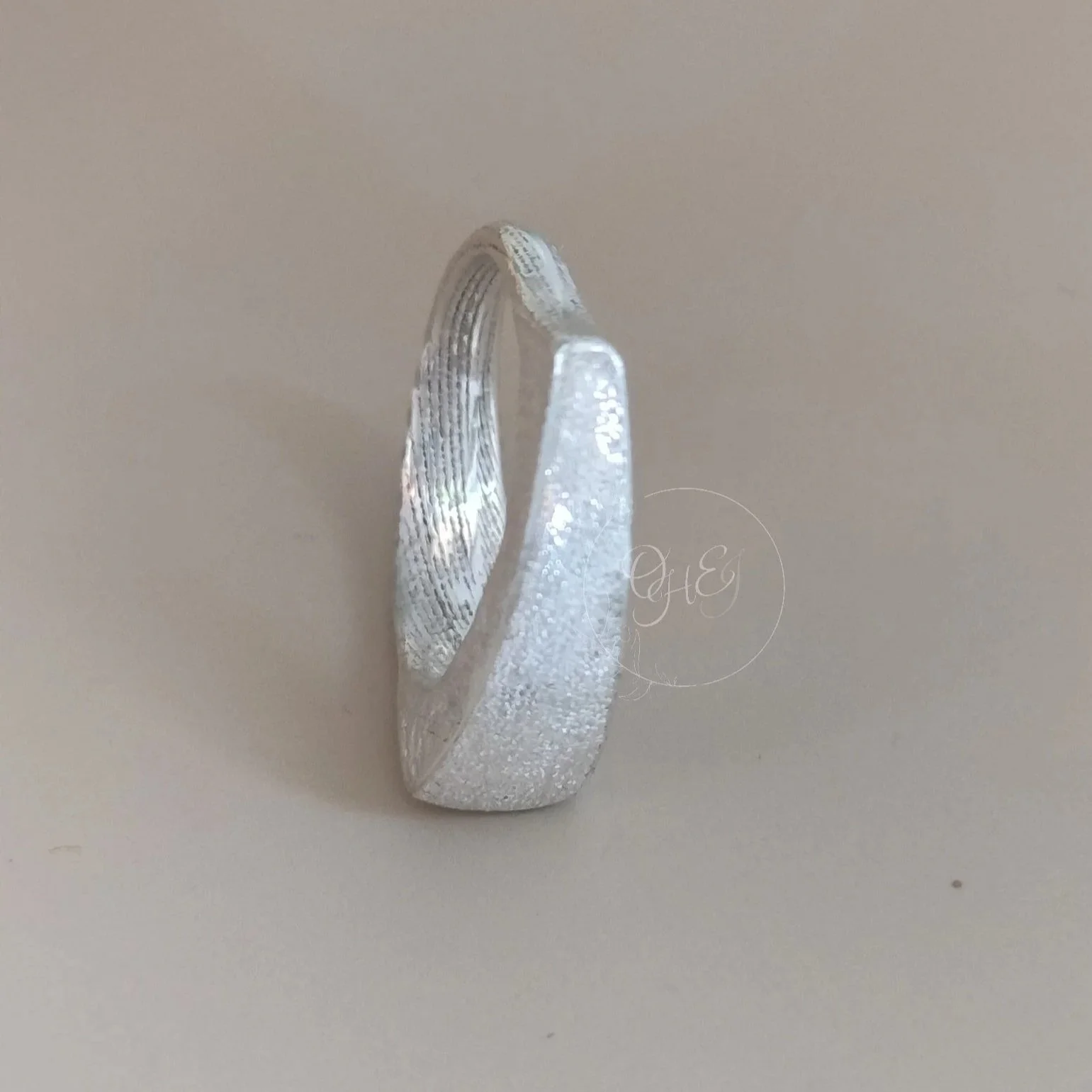 Silver tapered shiny seawave ring * one of a kind