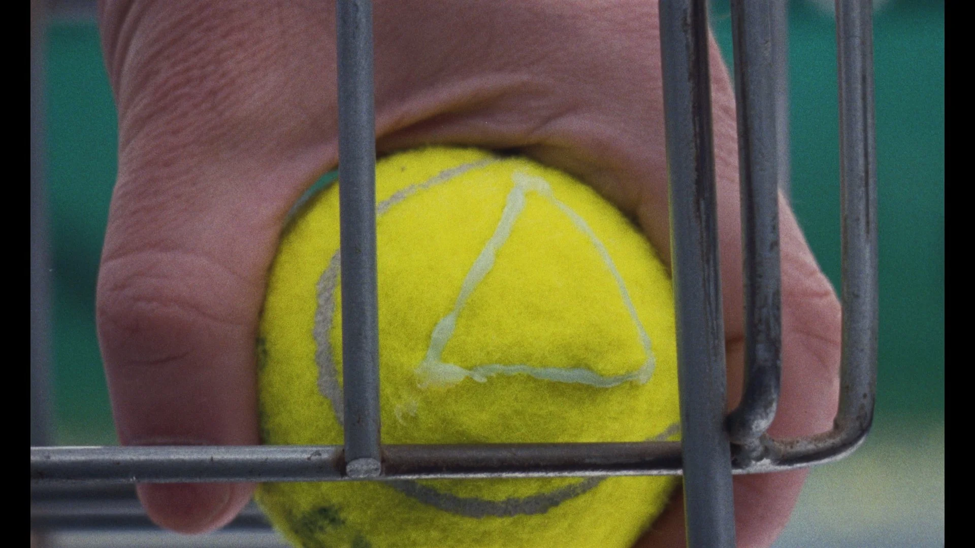 Still 2025-11-24 164559_1.54.1.jpg