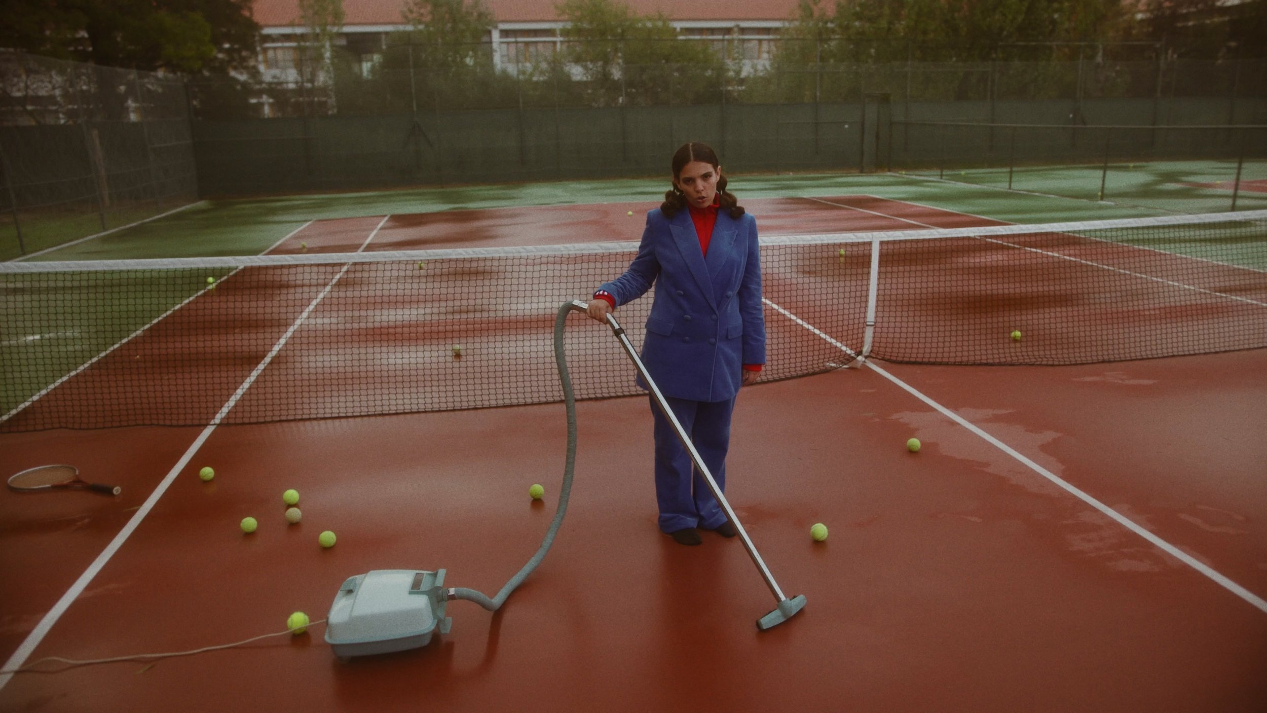 Still 2025-11-25 222250_1.1.5.jpg