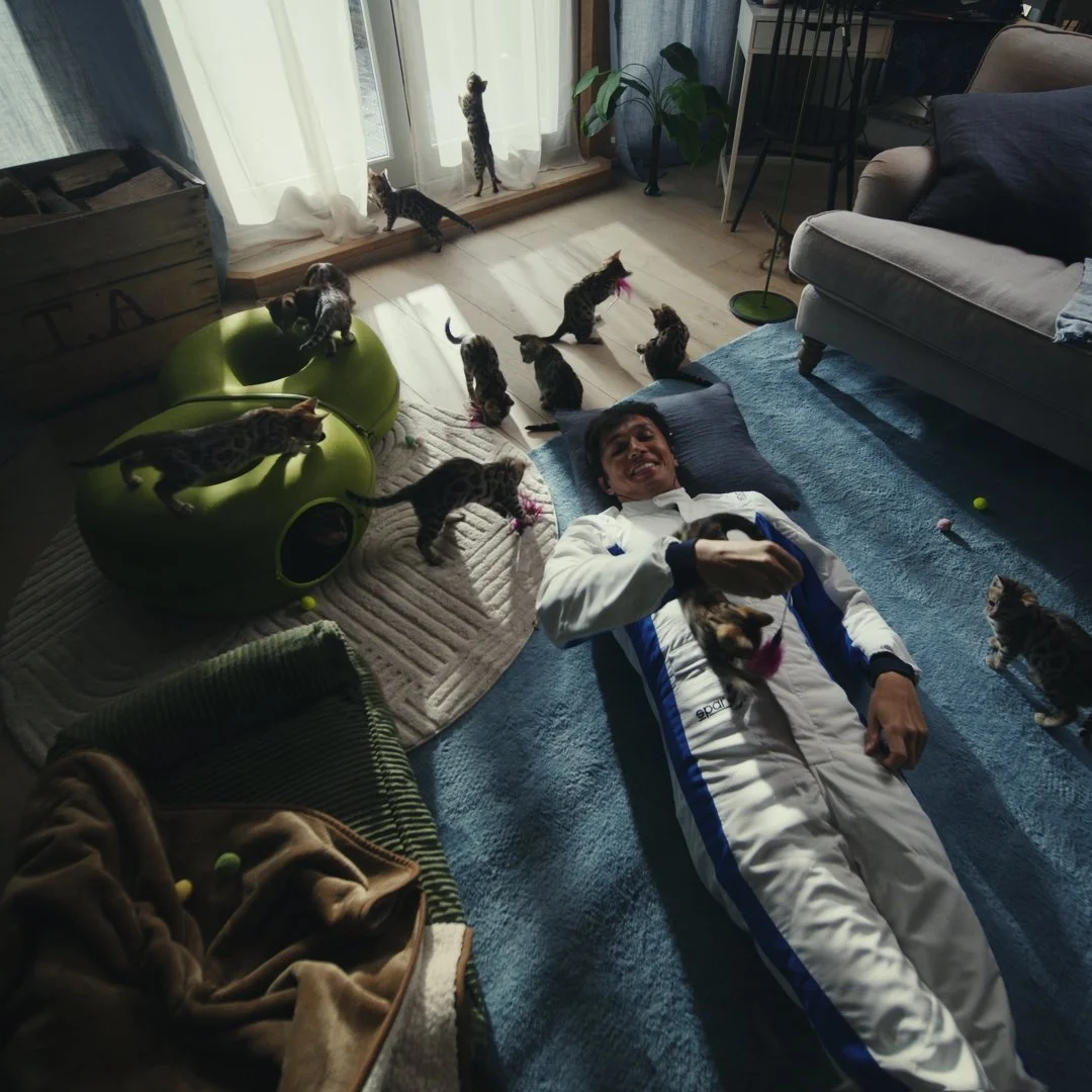 Survey Monkey, Alex Albon