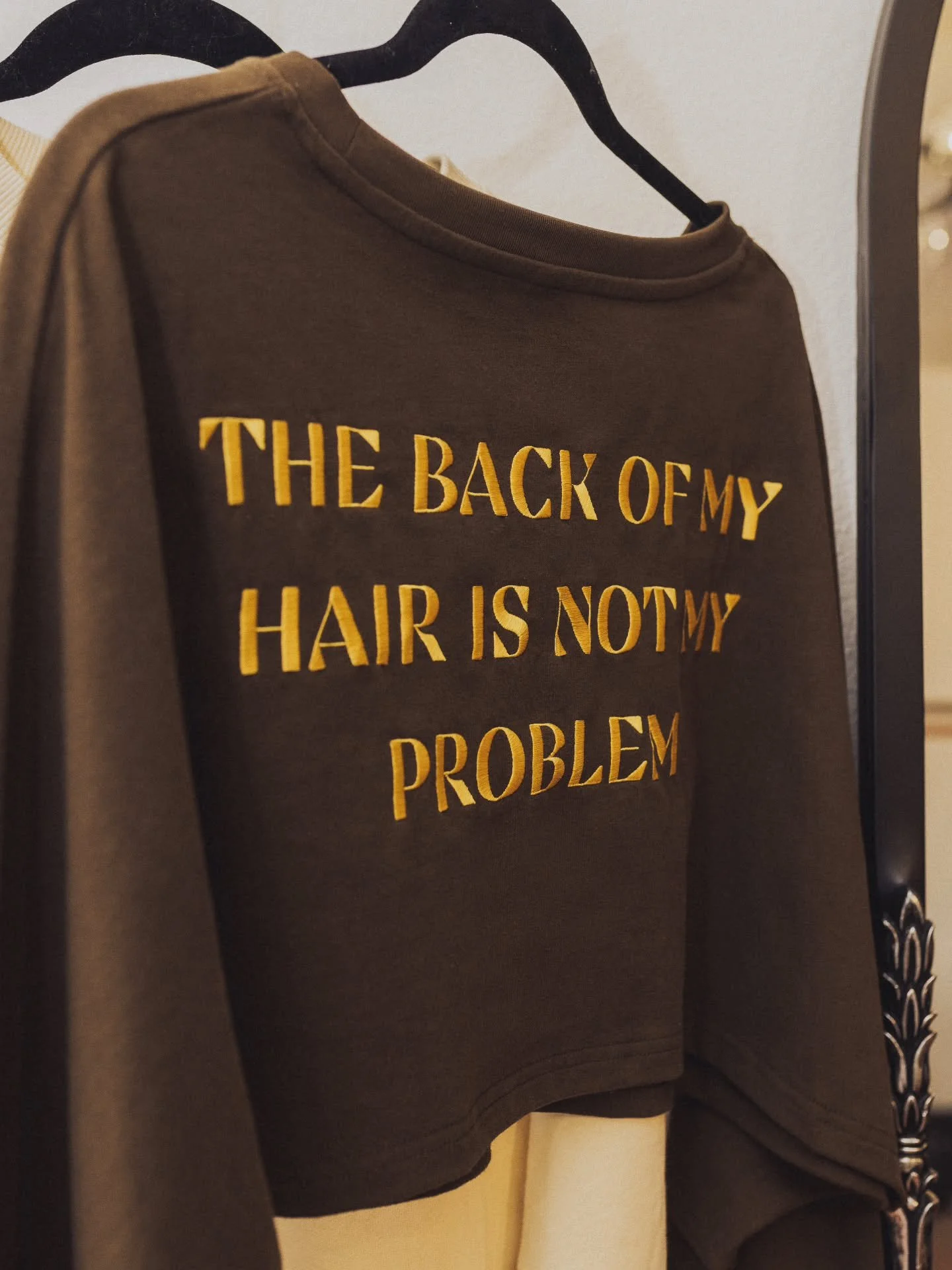 Sure, the back of your head isn&rsquo;t your problem&hellip; but lucky for you, it&rsquo;s ours 😉

✨️Book your end of year appointments via our &quot;stylists&quot; highlight or through the link in bio✨️

✨️and be sure to shop our in salon merch!✨️
