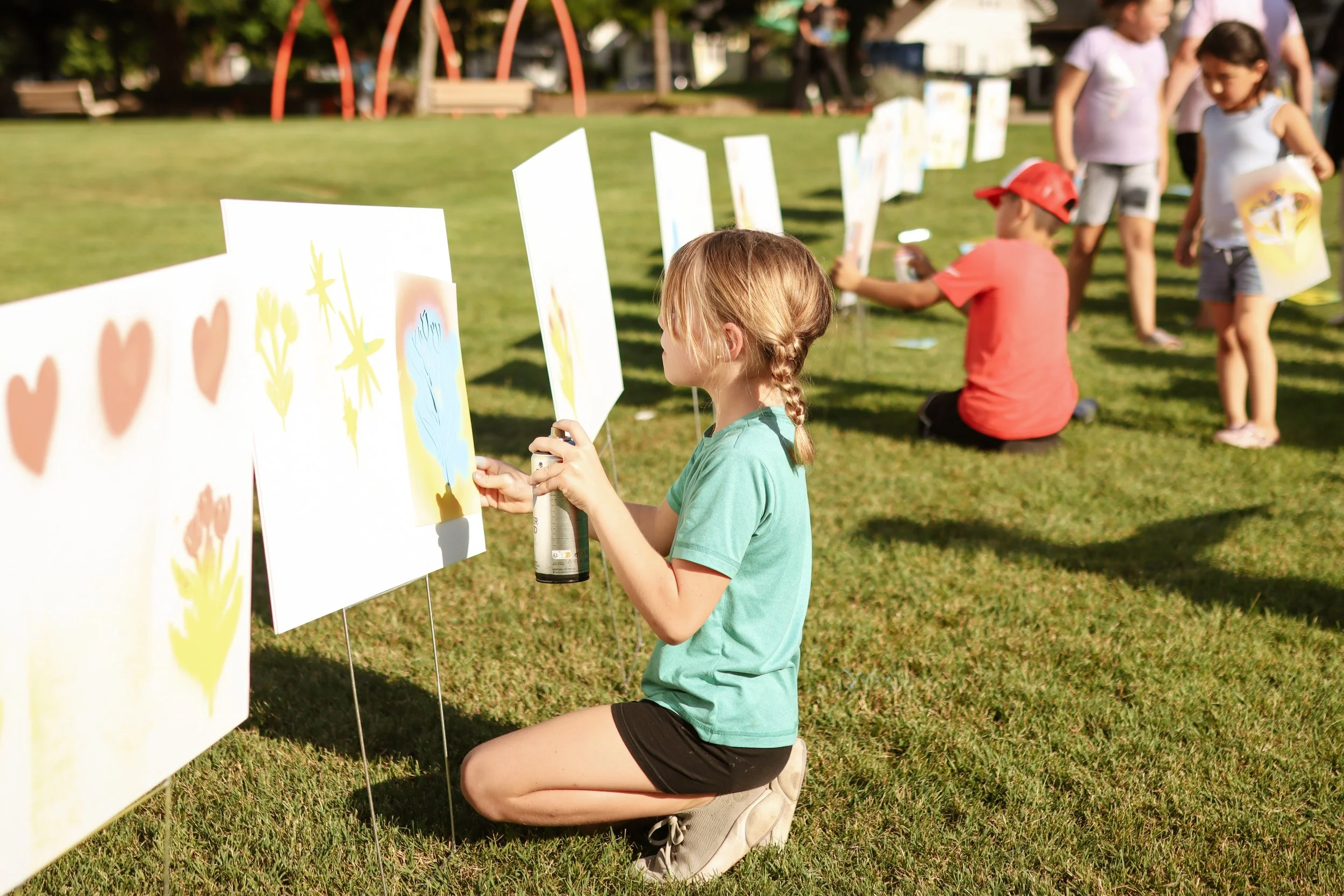 Tulip City Walls Sign Making Party