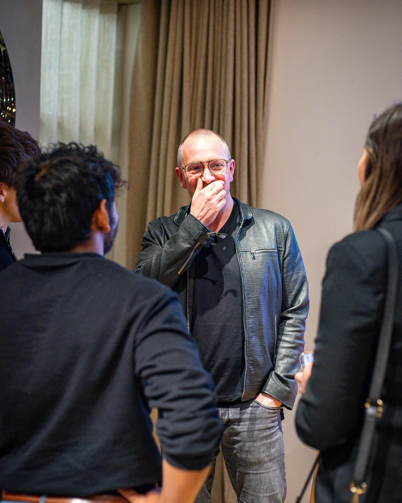 chinwag &bull; noun &bull; a chat
.
.
.
#eventphotography #photography #eventphotographer #events #portraitphotography #corporatephotography #corporate #canonphotography #londonevents #corporateevents #eventslondon #networking